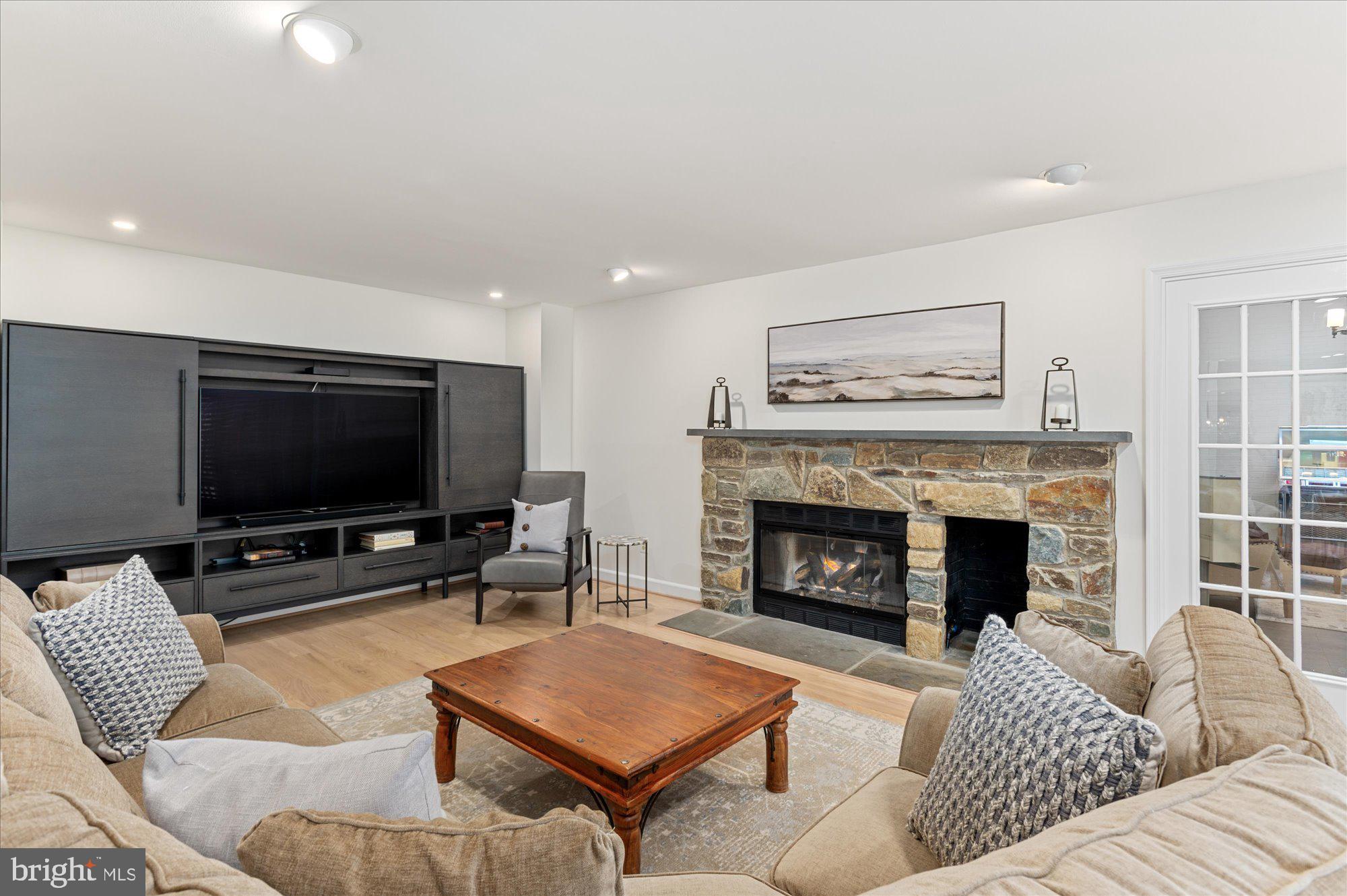 FALLSWICK - Residential