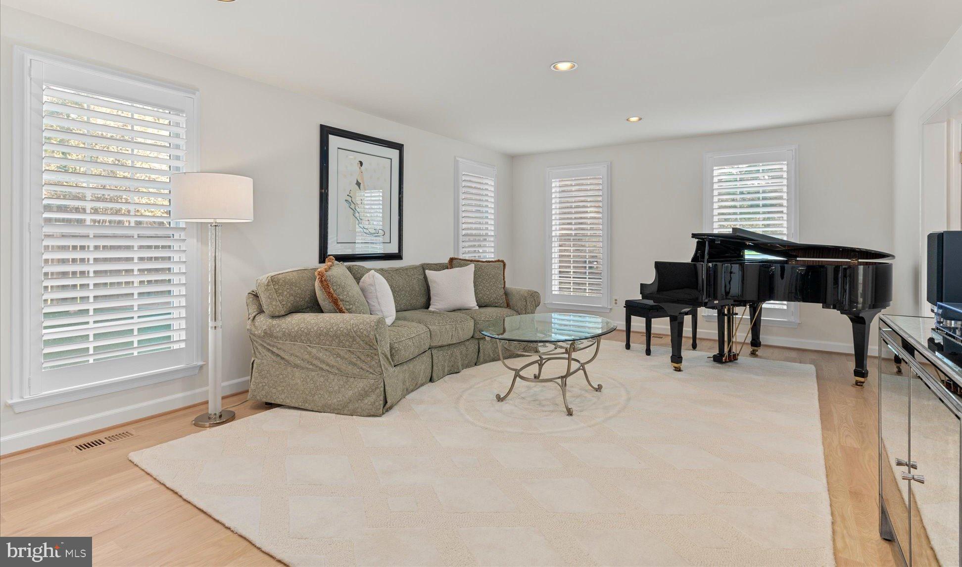 FALLSWICK - Residential