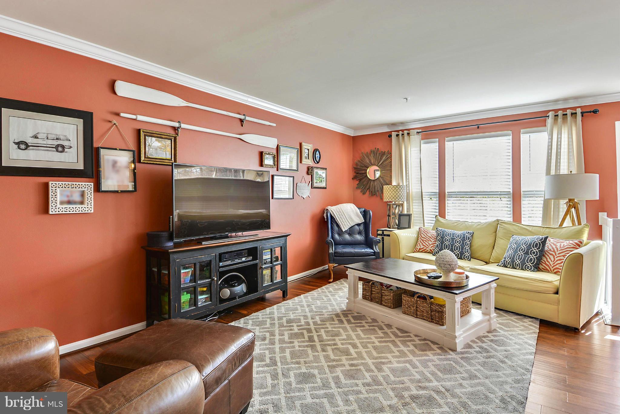 BEECHWOOD HILL - Residential