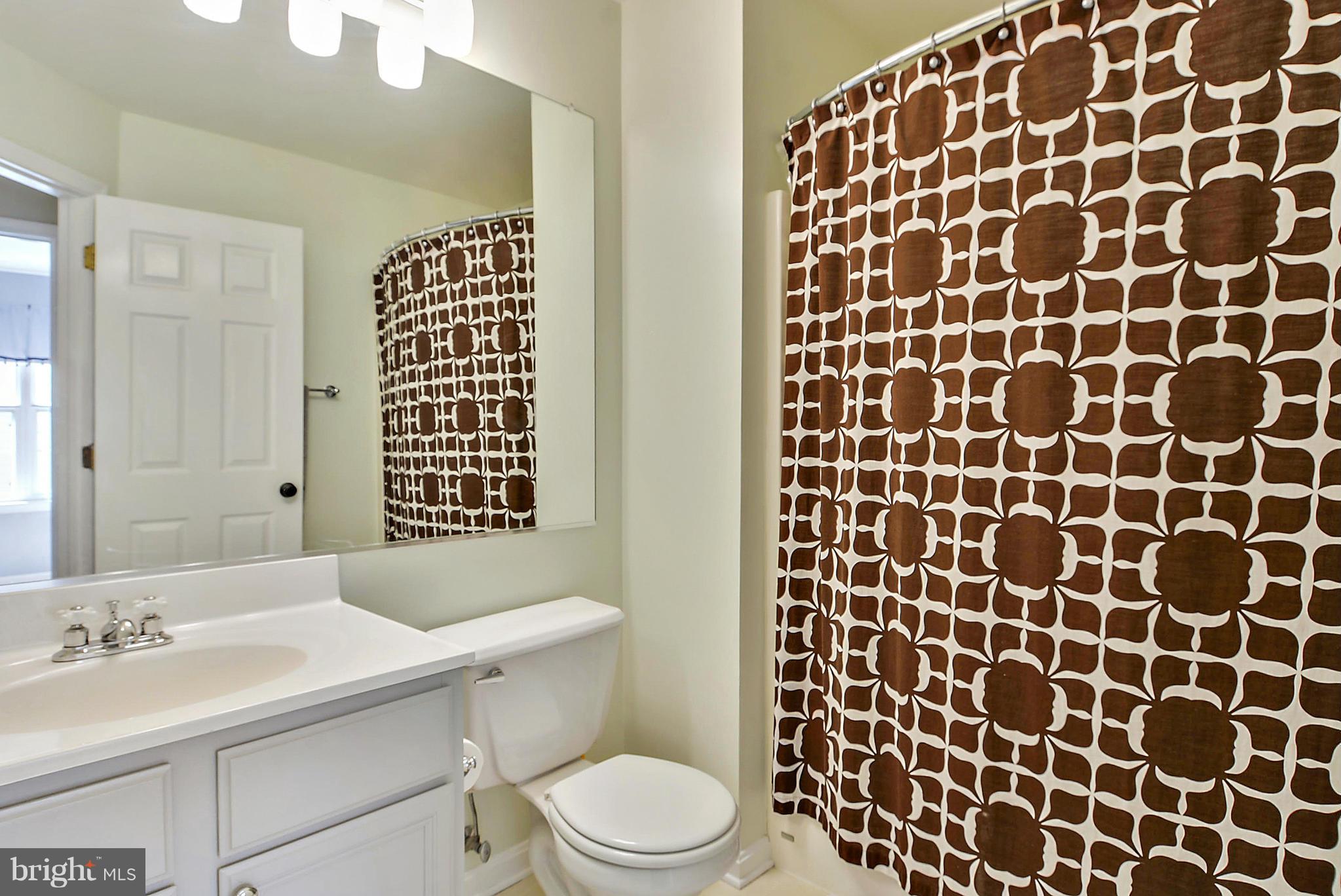 BEECHWOOD HILL - Residential