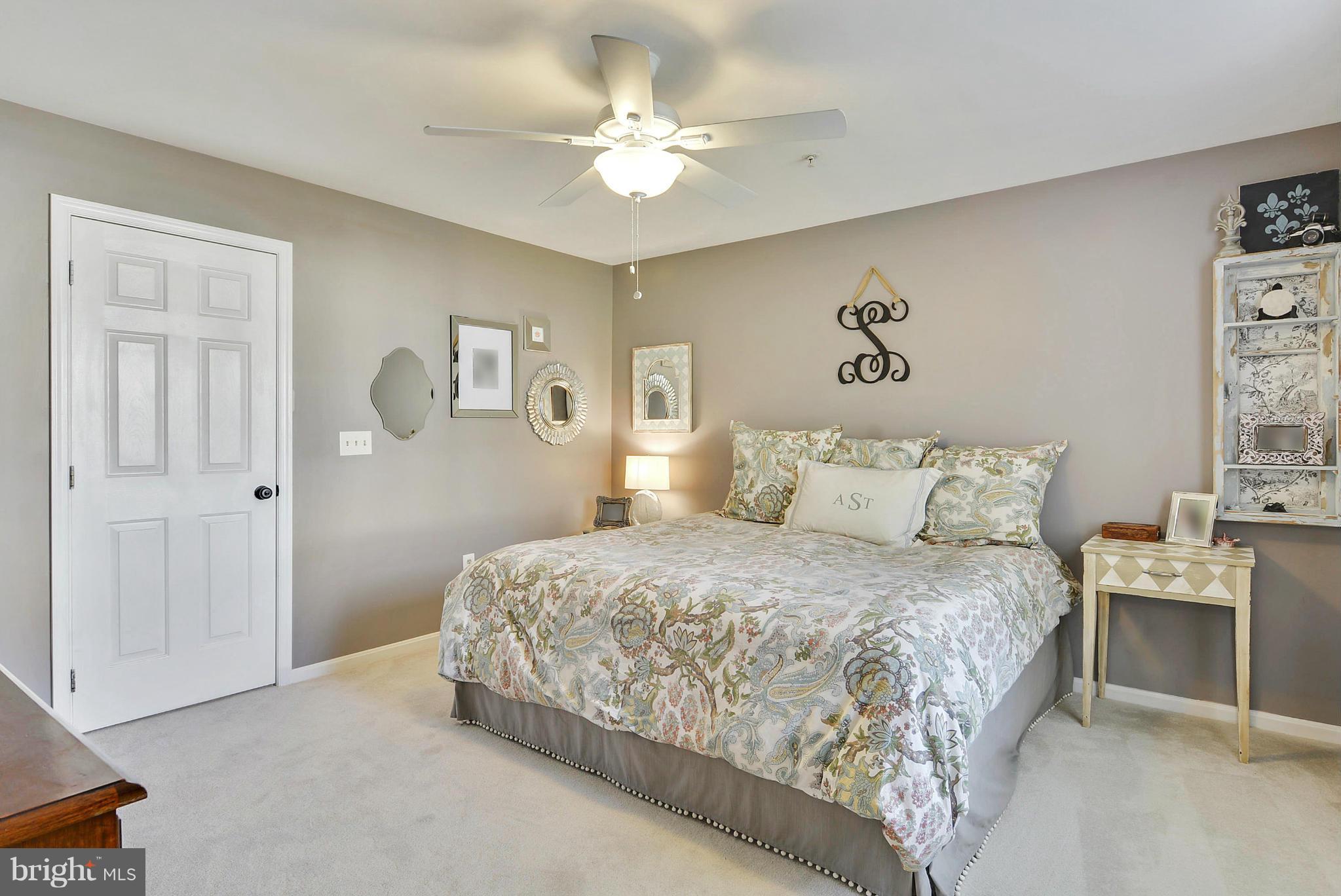 BEECHWOOD HILL - Residential