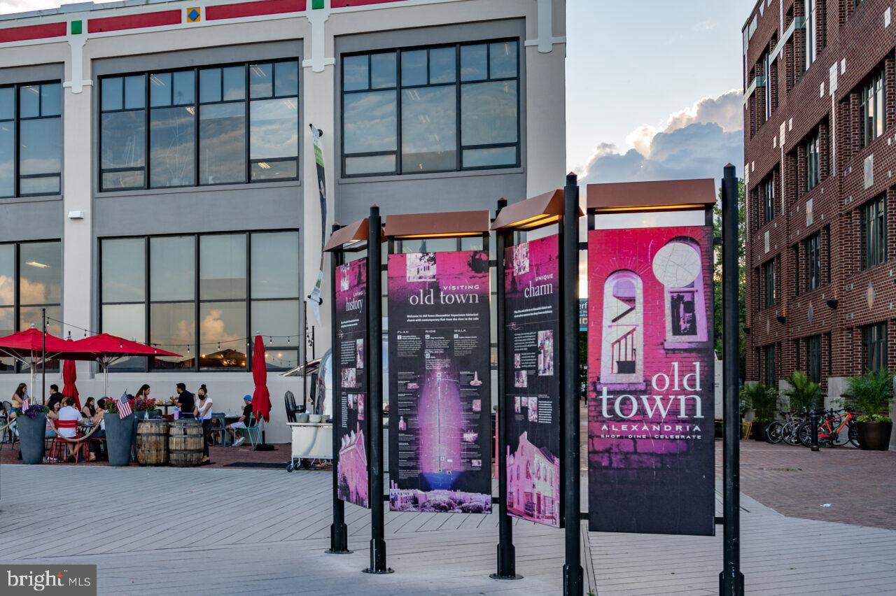 OLD TOWN ALEXANDRIA - Residential Lease