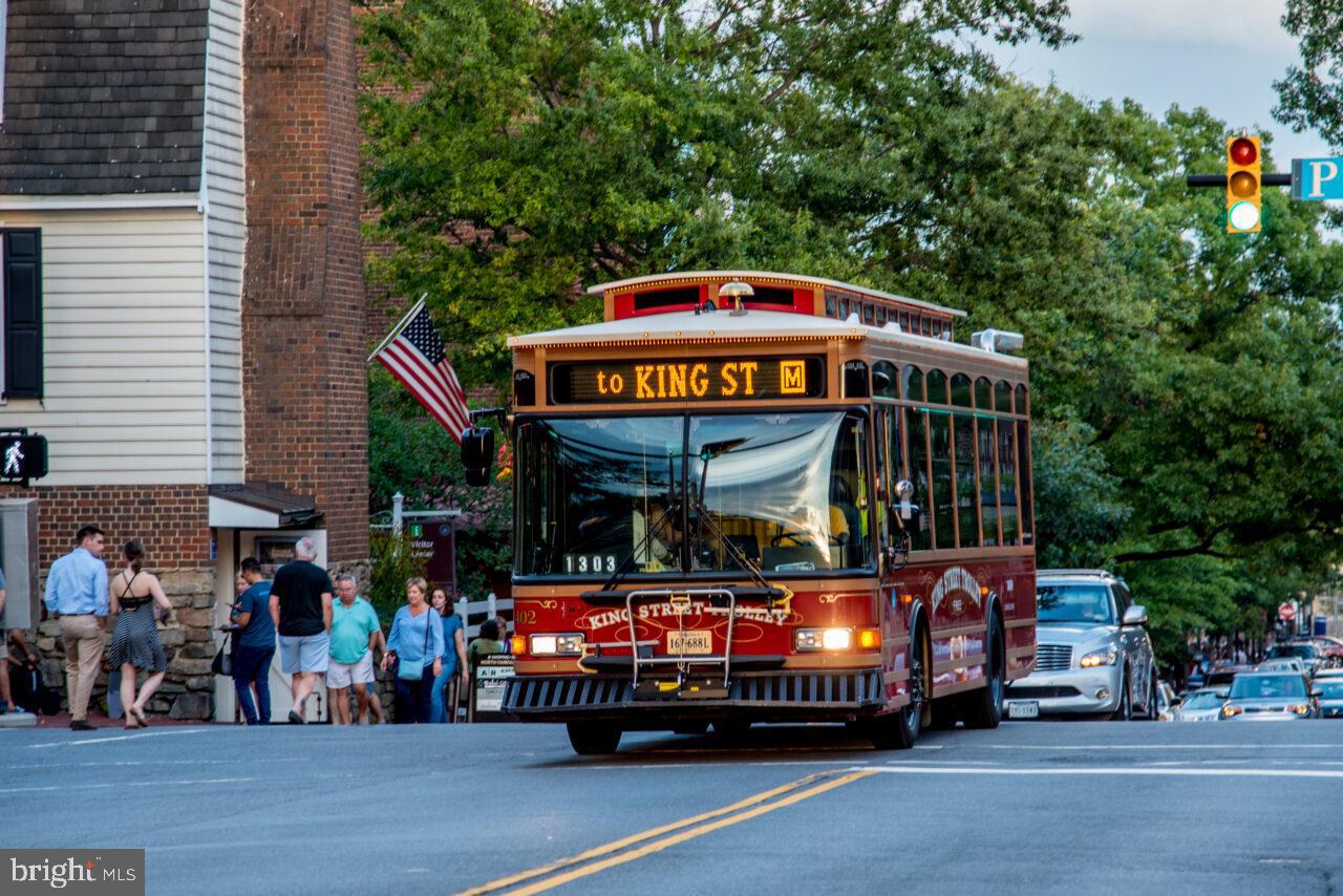 OLD TOWN ALEXANDRIA - Residential Lease