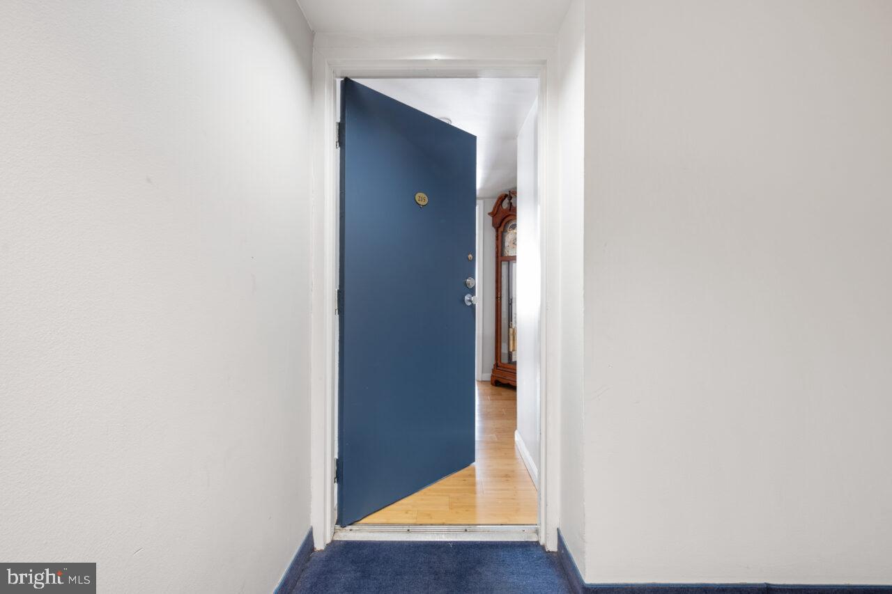 OLD TOWN ALEXANDRIA - Residential Lease