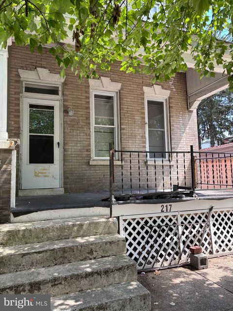 Photo of 217 Nevin Street, LANCASTER, PA 17603 (MLS # PALA2075448)
