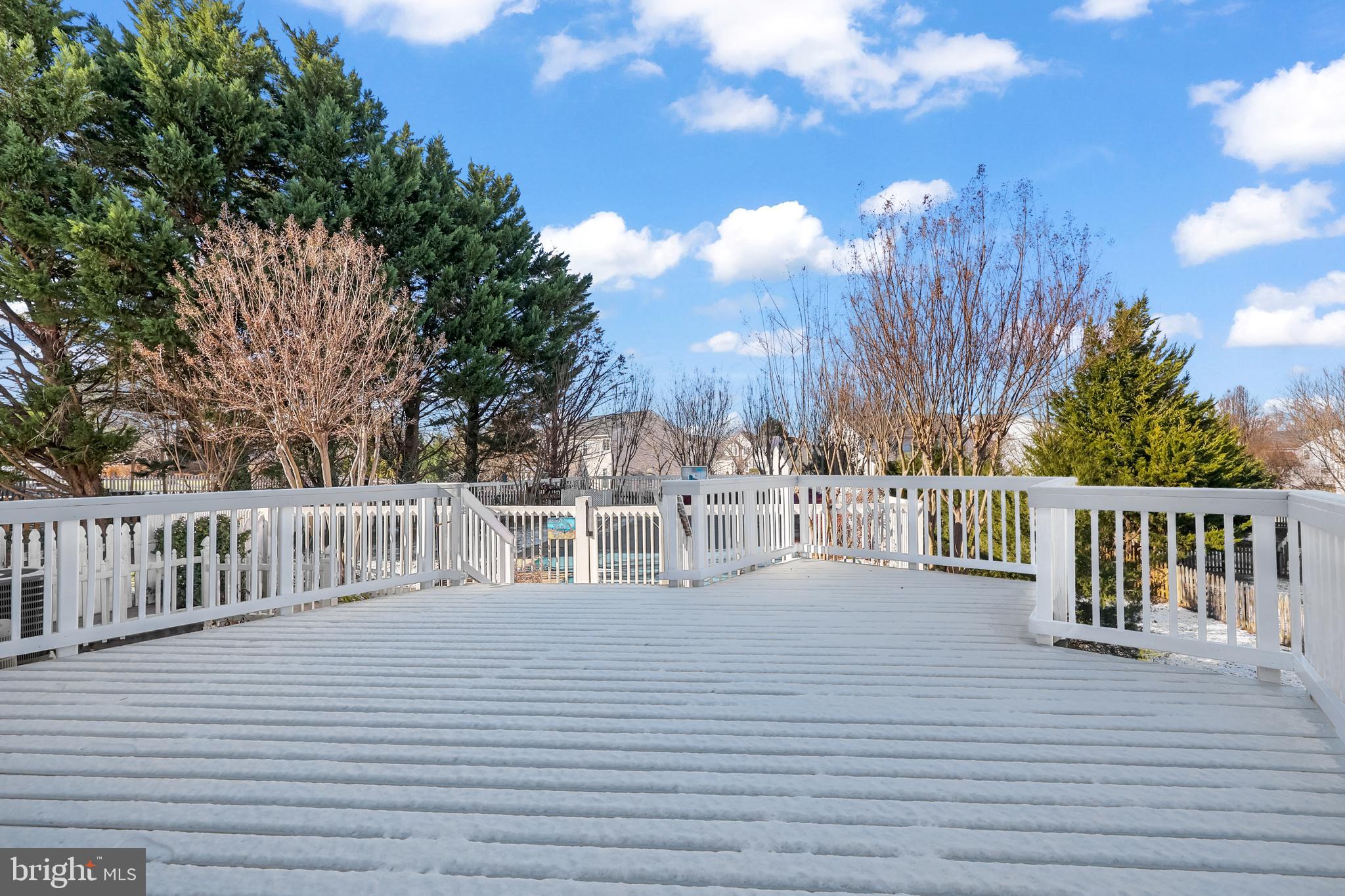 LEELAND STATION - Residential