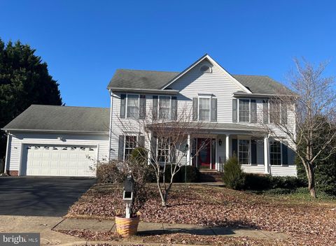 64 WALNUT FARMS PARKWAY FREDERICKSBURG VA 22405