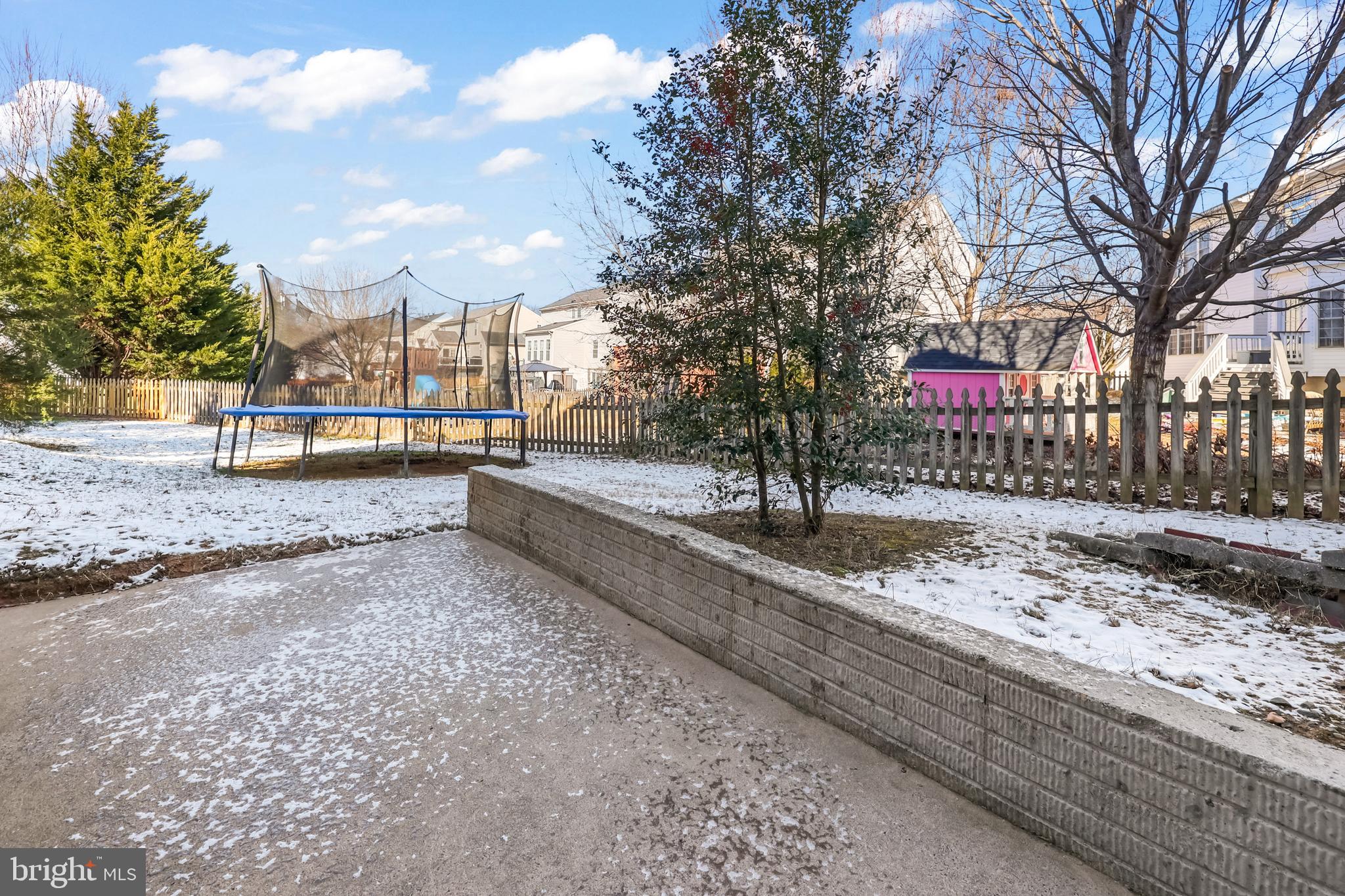 LEELAND STATION - Residential