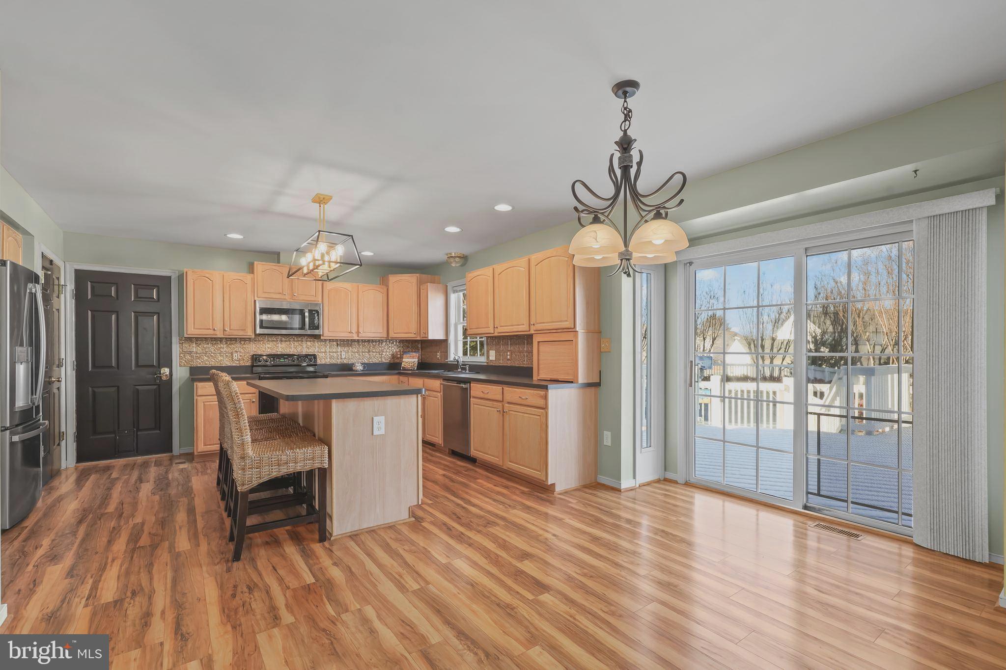 LEELAND STATION - Residential