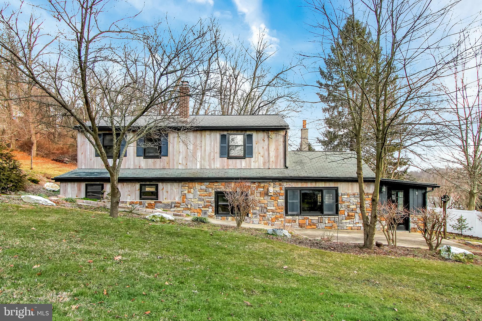 SOUTH HEIDELBERG - Residential