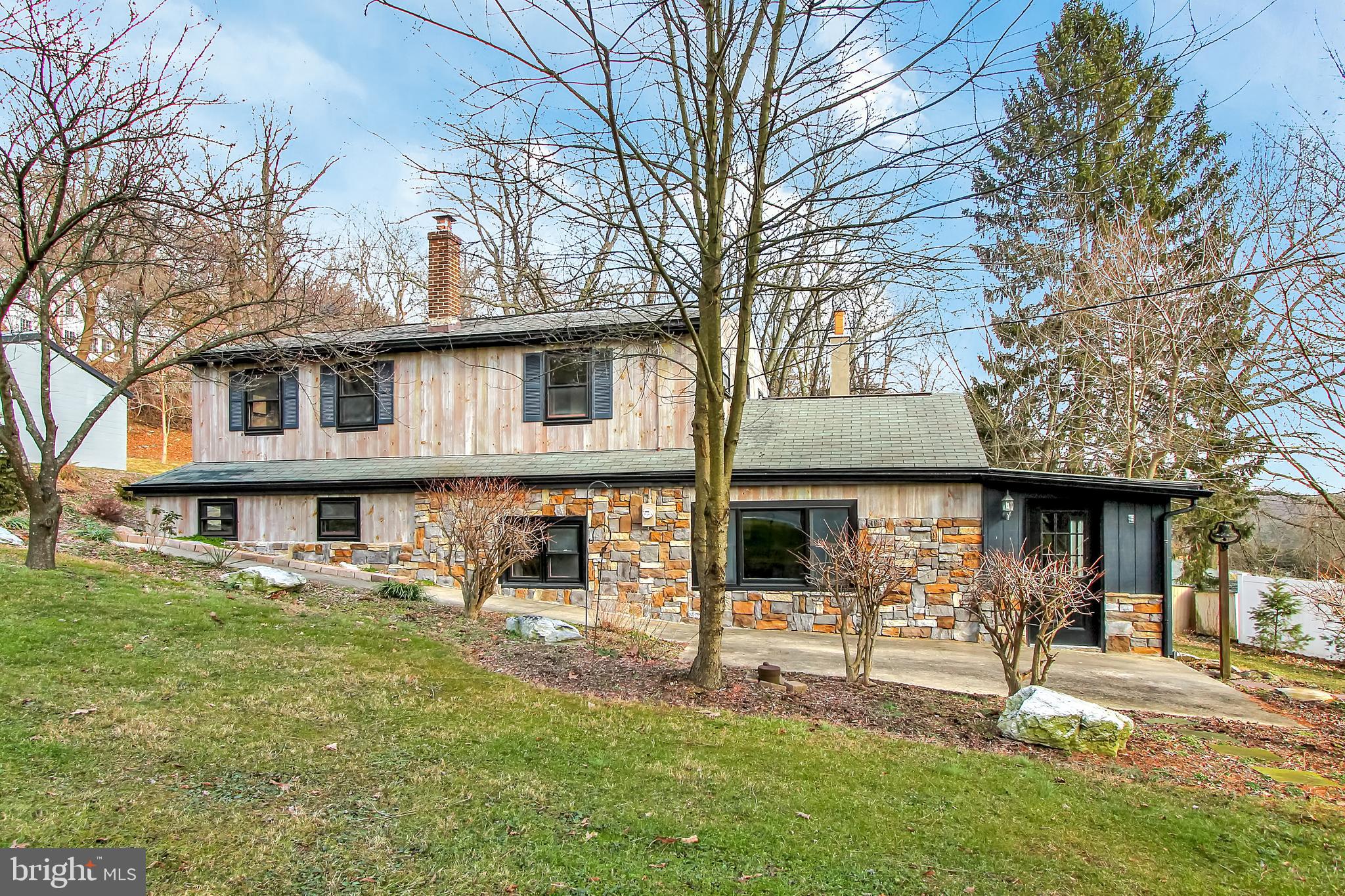 SOUTH HEIDELBERG - Residential