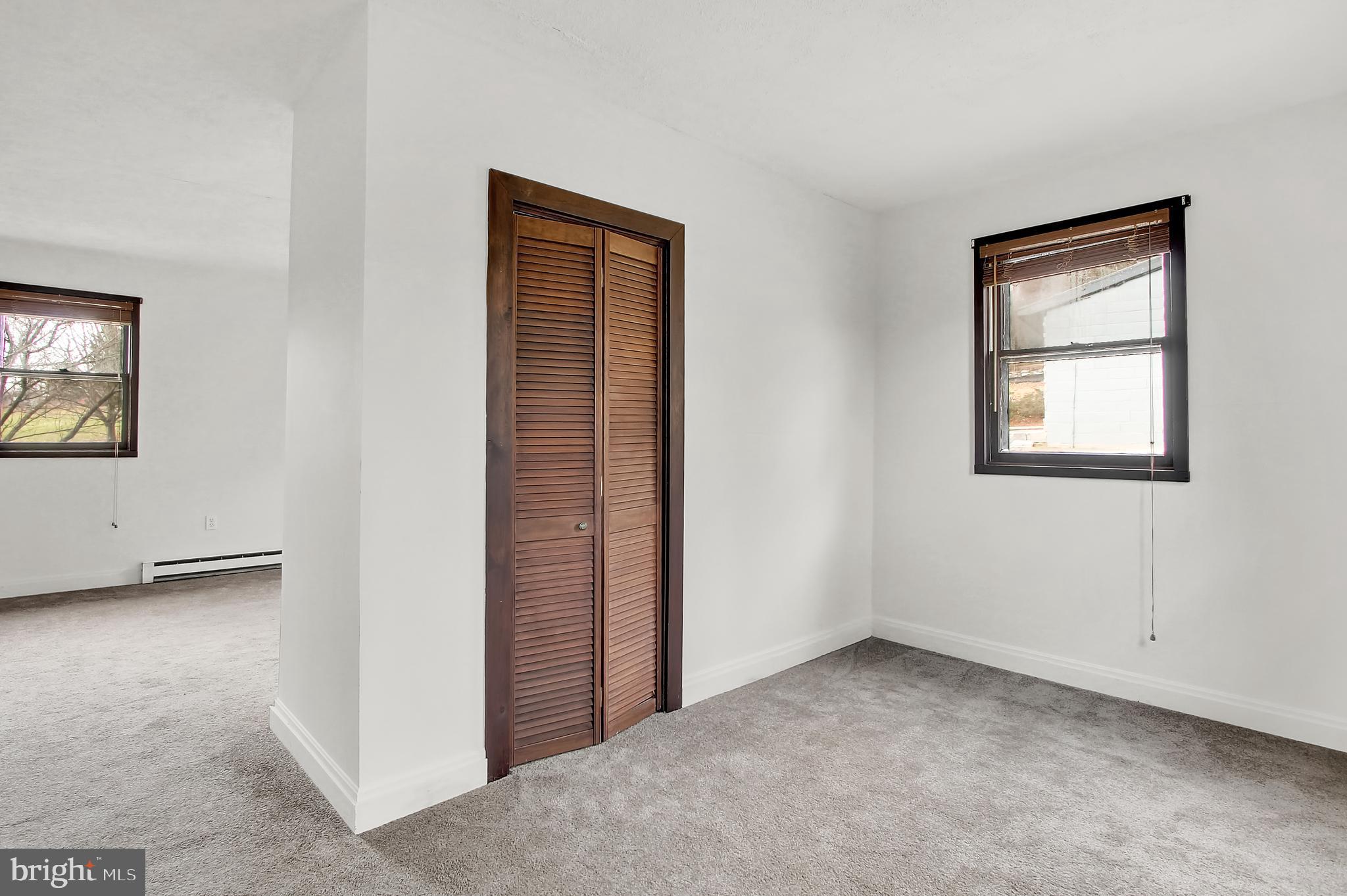 SOUTH HEIDELBERG - Residential