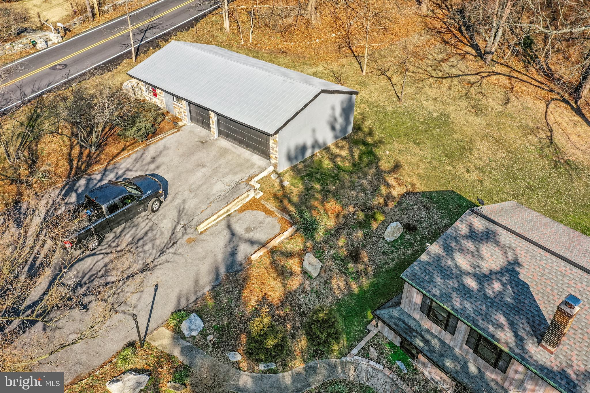 SOUTH HEIDELBERG - Residential