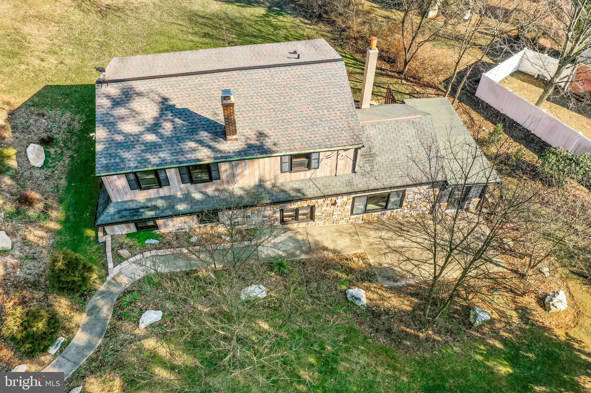 SOUTH HEIDELBERG - Residential