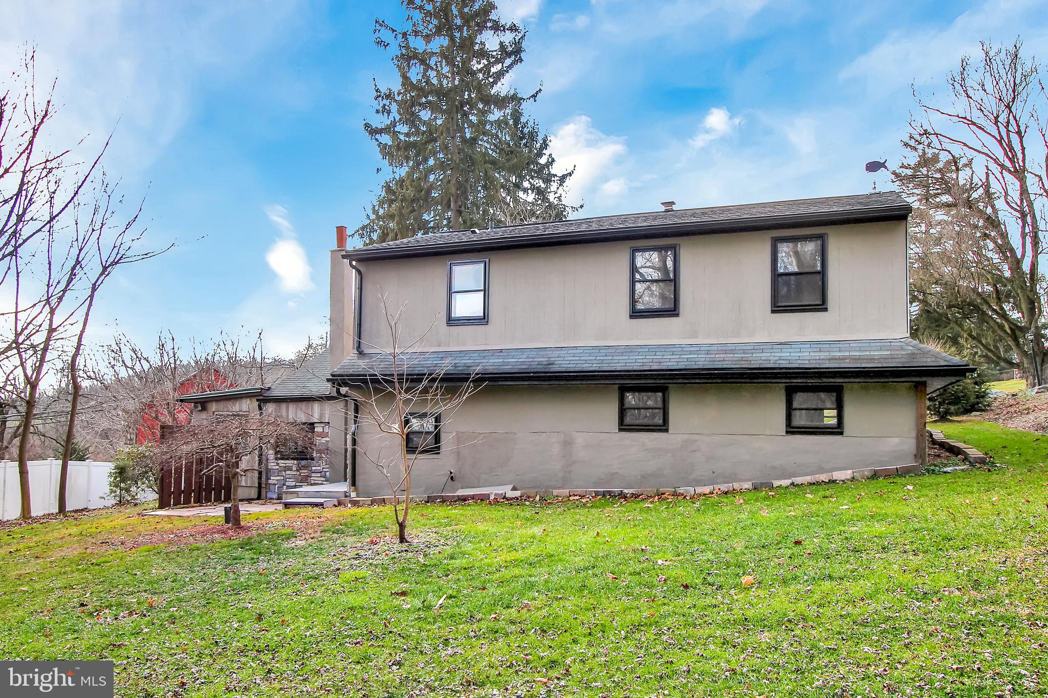 SOUTH HEIDELBERG - Residential