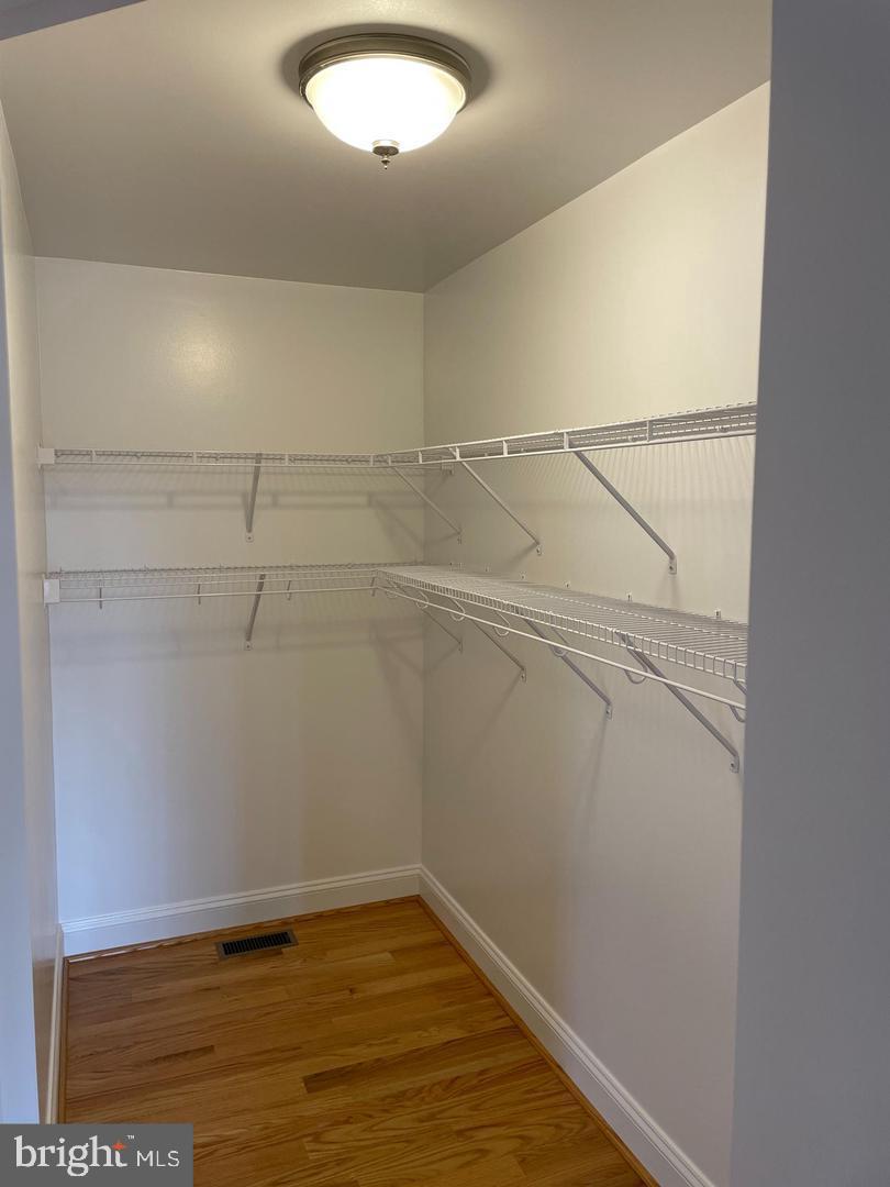 SHAWNEELAND - Residential