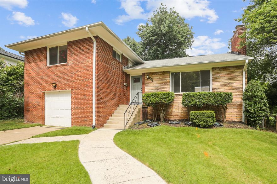 This well-maintained, side-to-side split-level home on a quiet street features four finished levels, an updated kitchen, a living room fireplace, a built-in one-car garage,  a rear deck, and a fenced level rear yard. Conveniently located, with quick access to Rock Creek Park, and a short ride from two Metro stations, and the dining, shopping, and entertainment of downtown Bethesda.