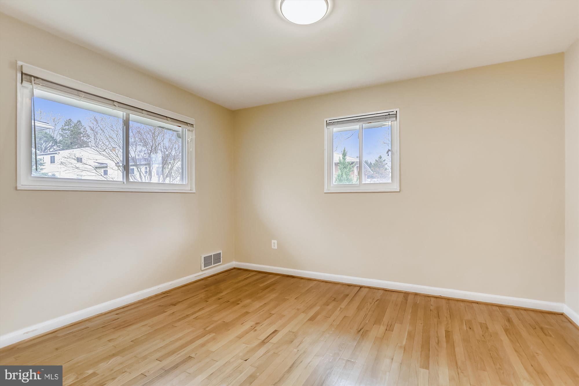 PARKVIEW - Residential Lease