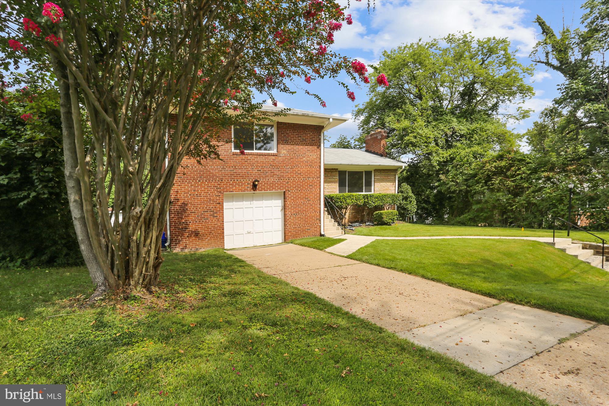 PARKVIEW - Residential Lease