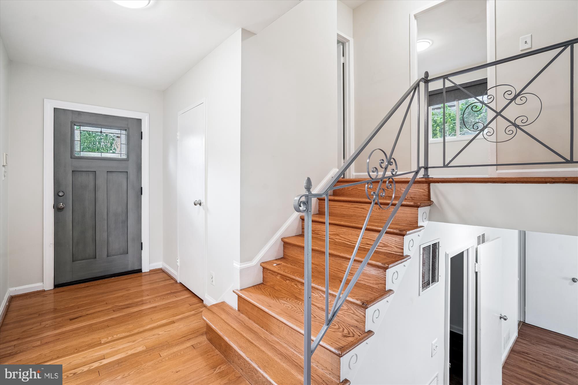 PARKVIEW - Residential Lease