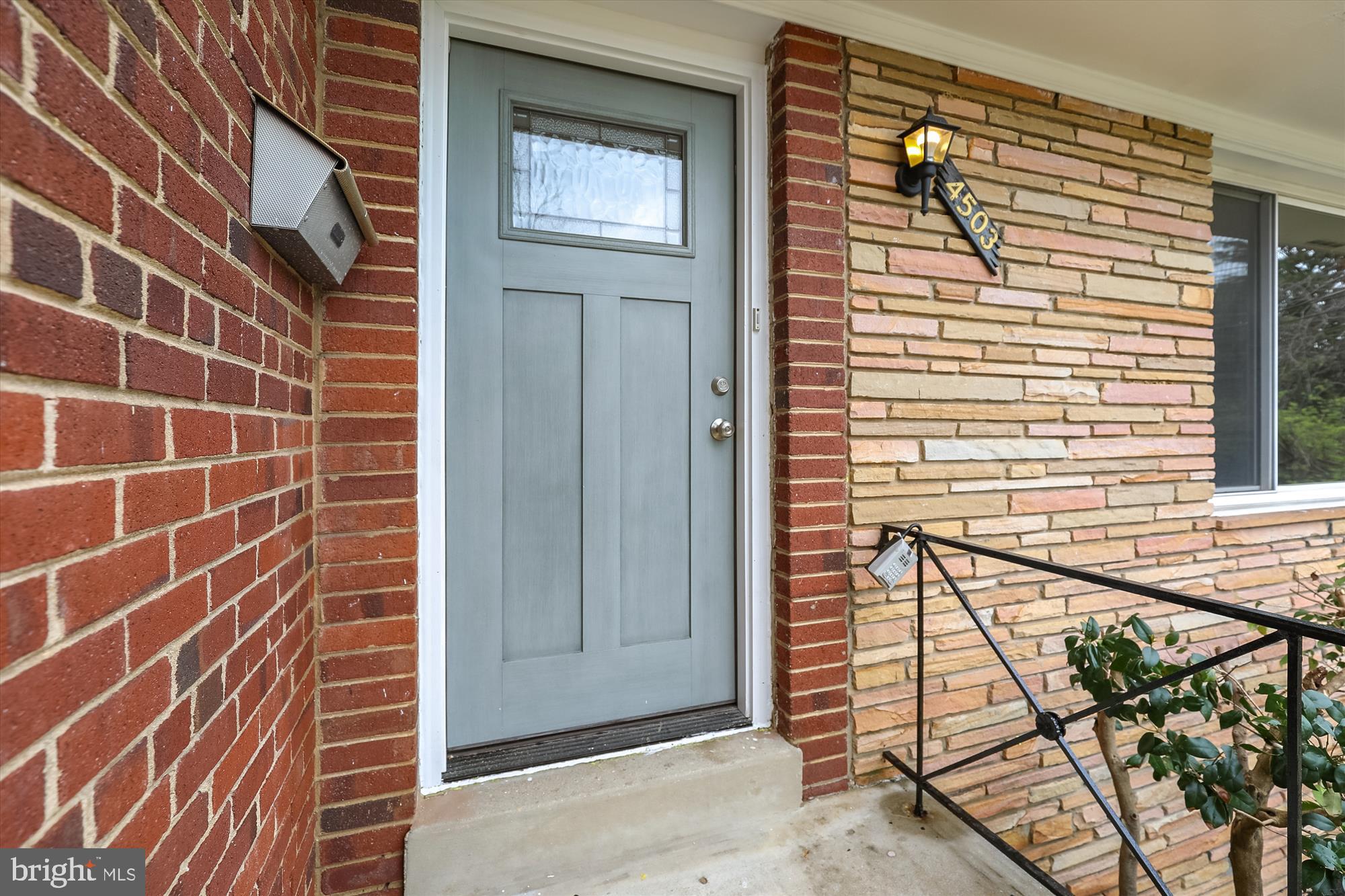 PARKVIEW - Residential Lease