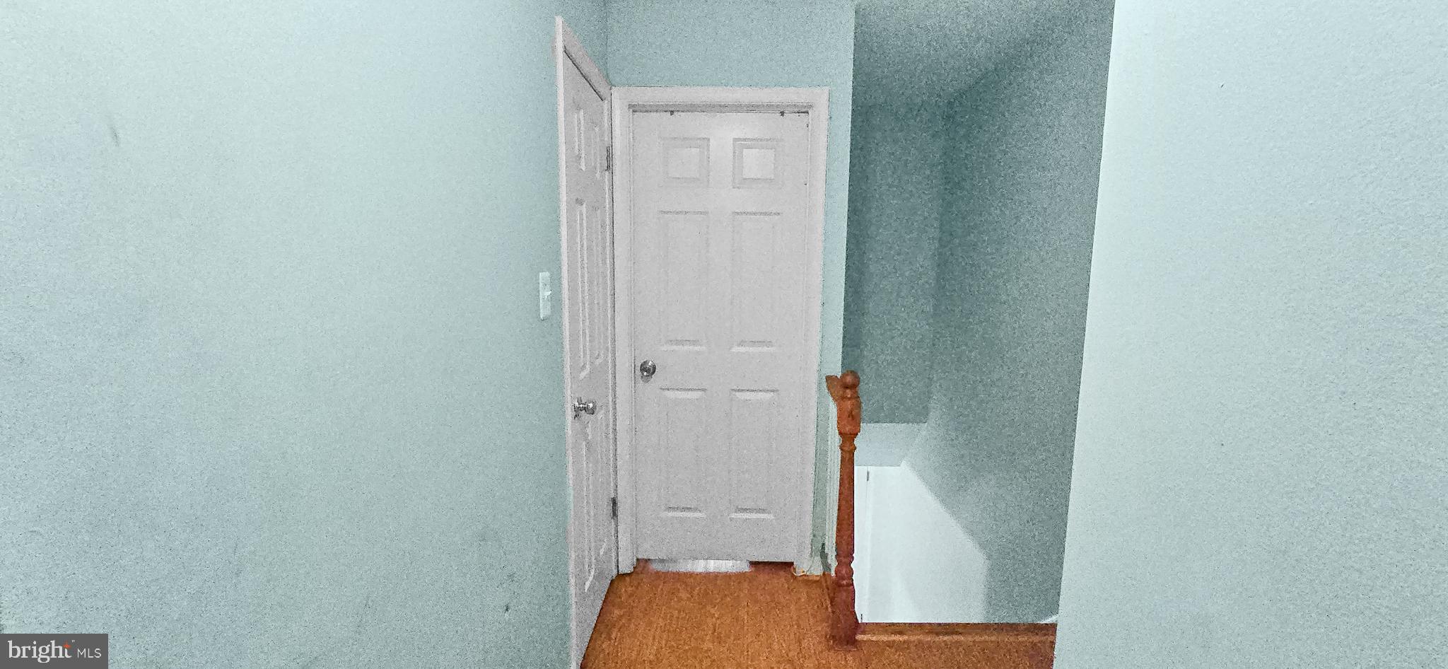 TOWNE CREST - Residential