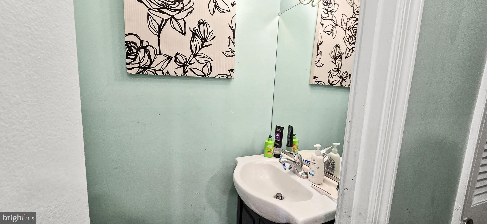 TOWNE CREST - Residential