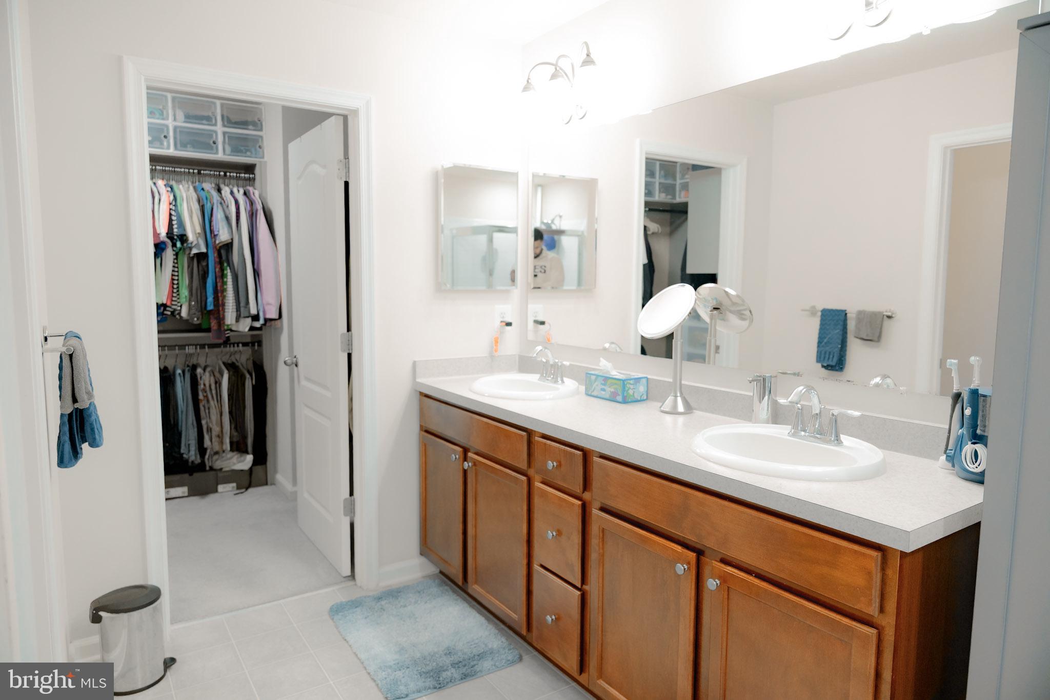 FIELDSTONE FARM - Residential Lease