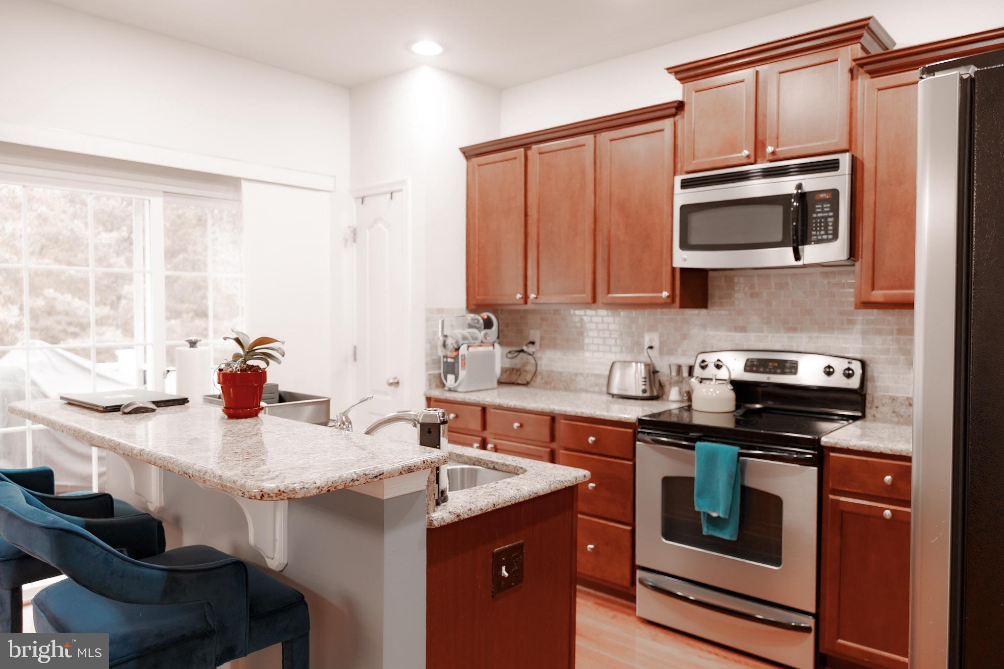 FIELDSTONE FARM - Residential Lease