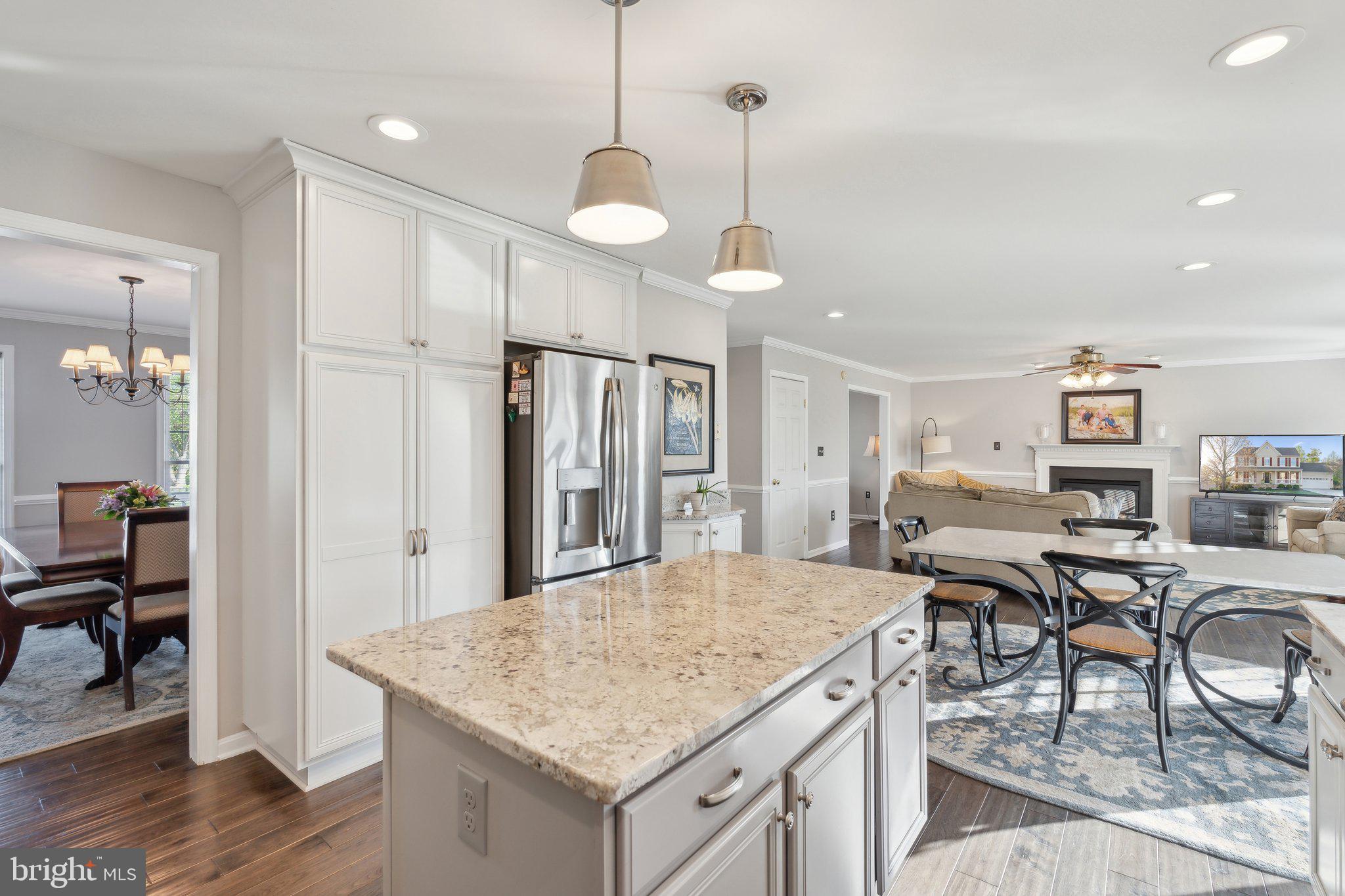 AUSTIN RIDGE - Residential