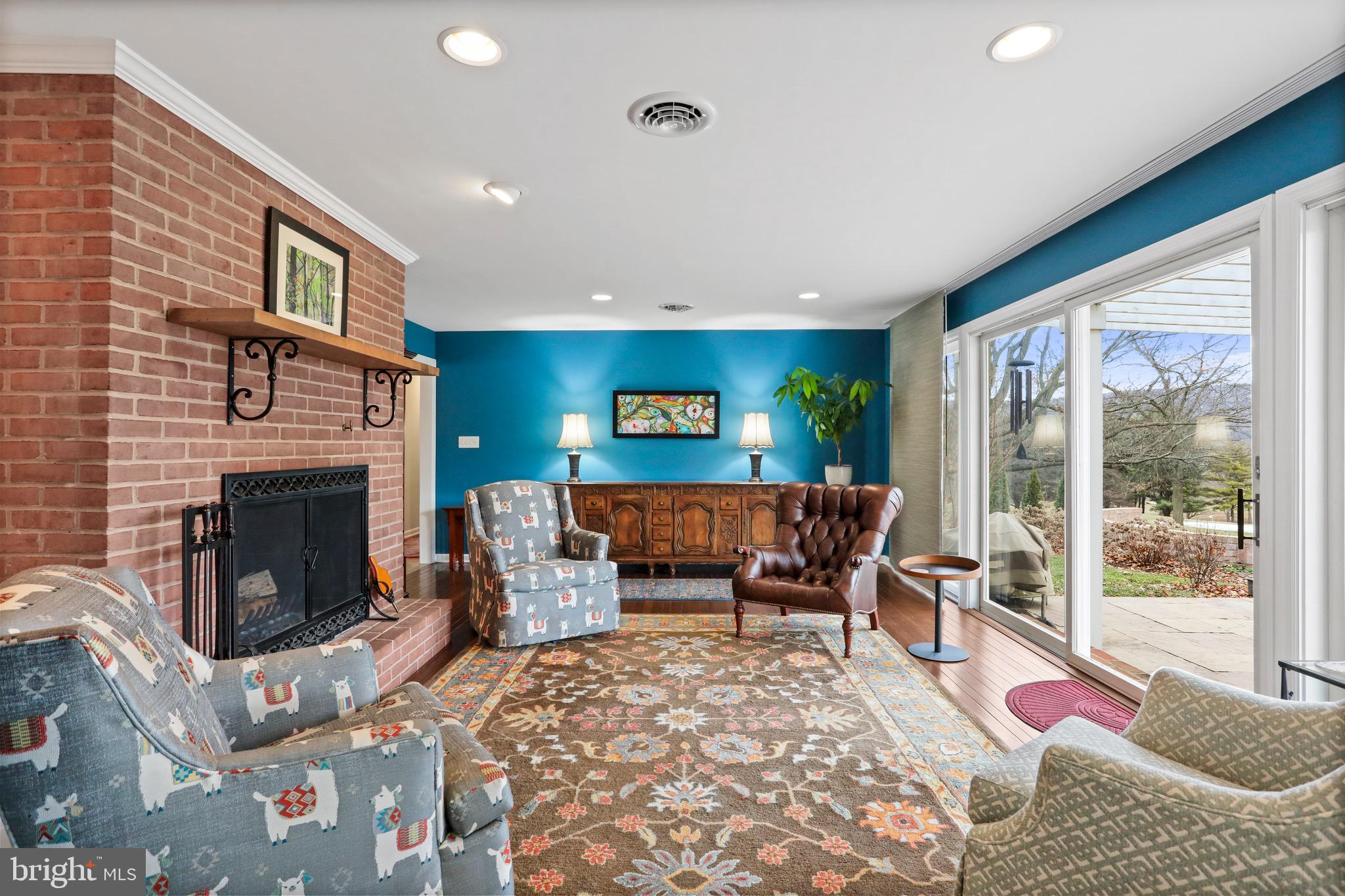 PENN NATIONAL - Residential