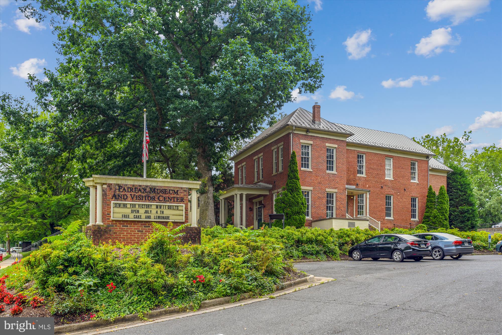 MANTUA - Residential Lease