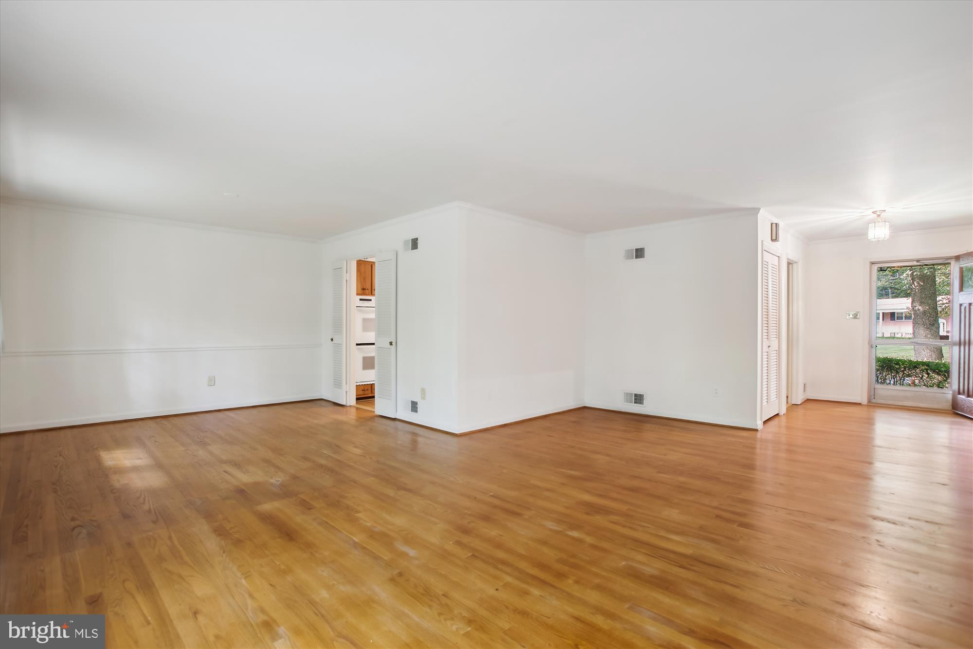 MANTUA - Residential Lease