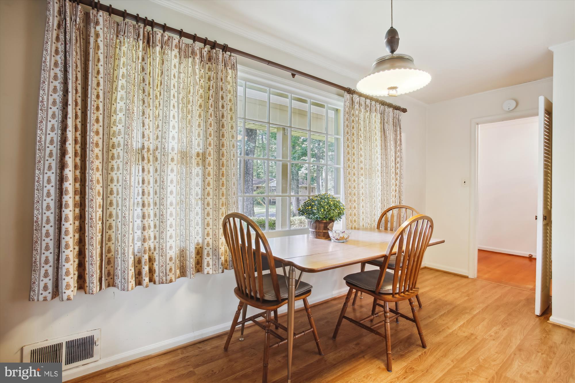 MANTUA - Residential Lease