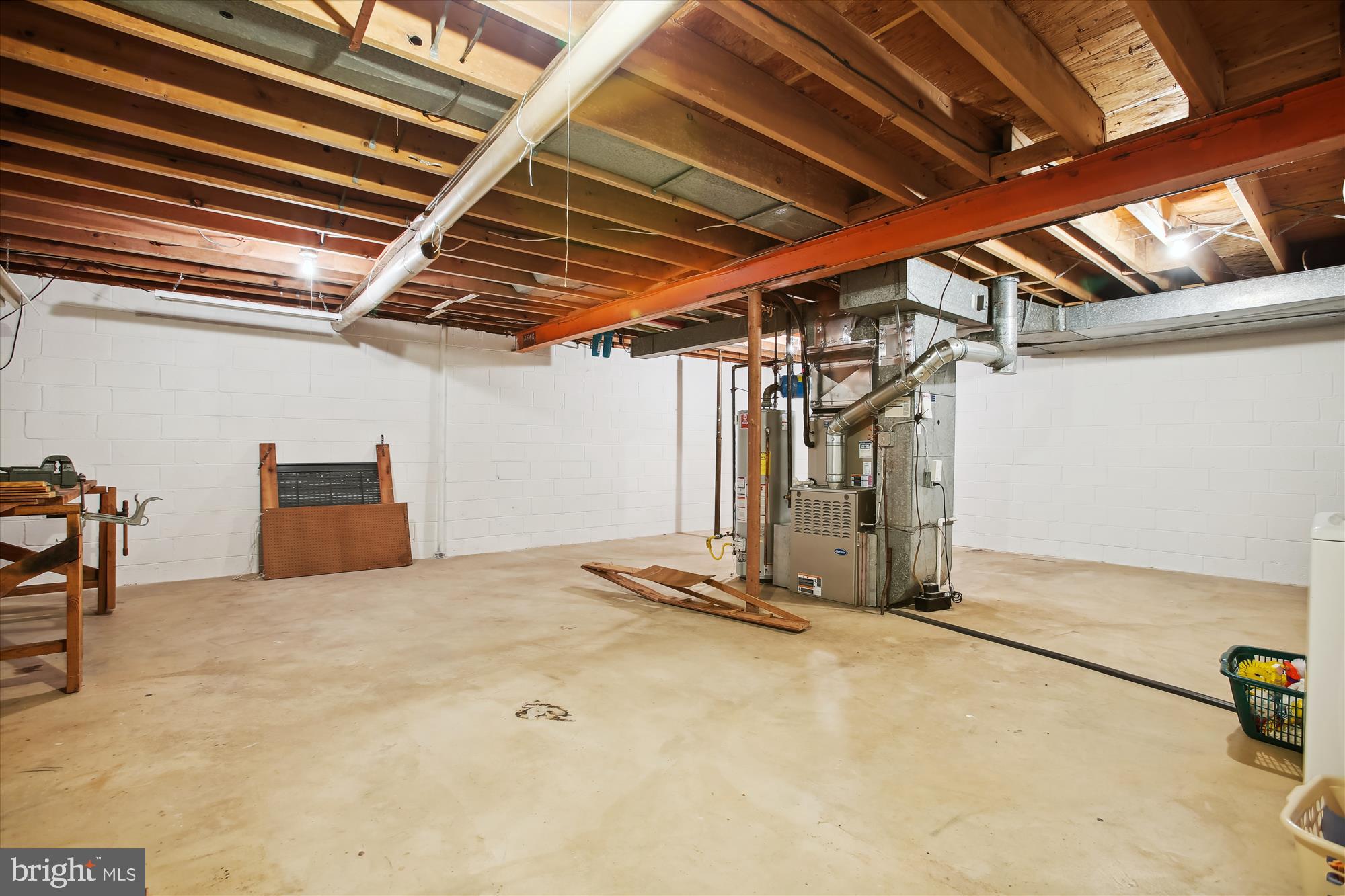 MANTUA - Residential Lease