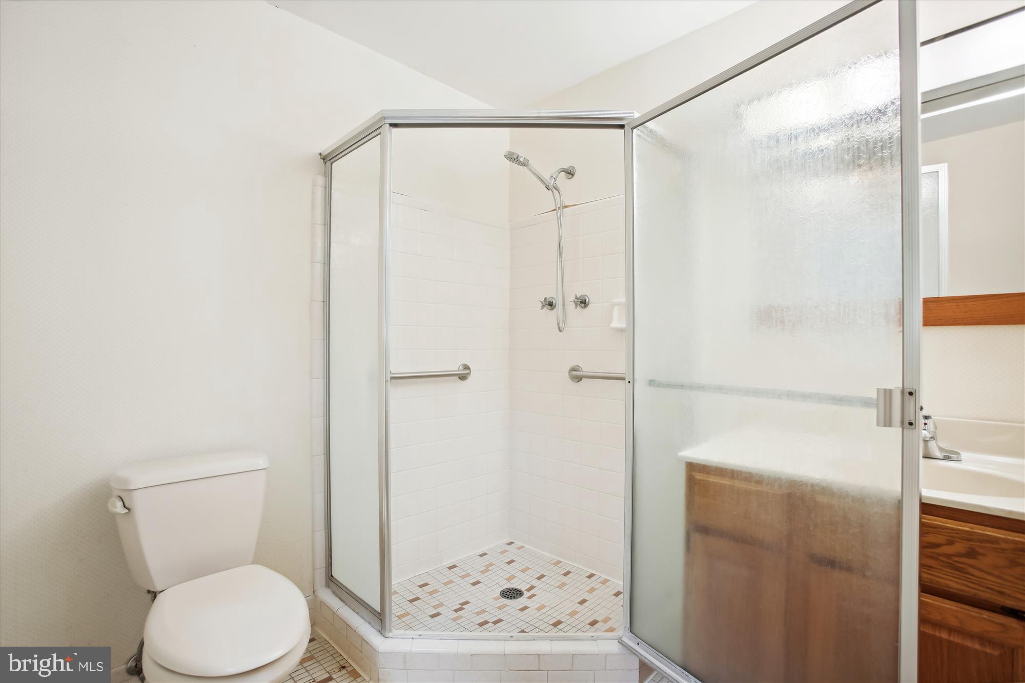 MANTUA - Residential Lease