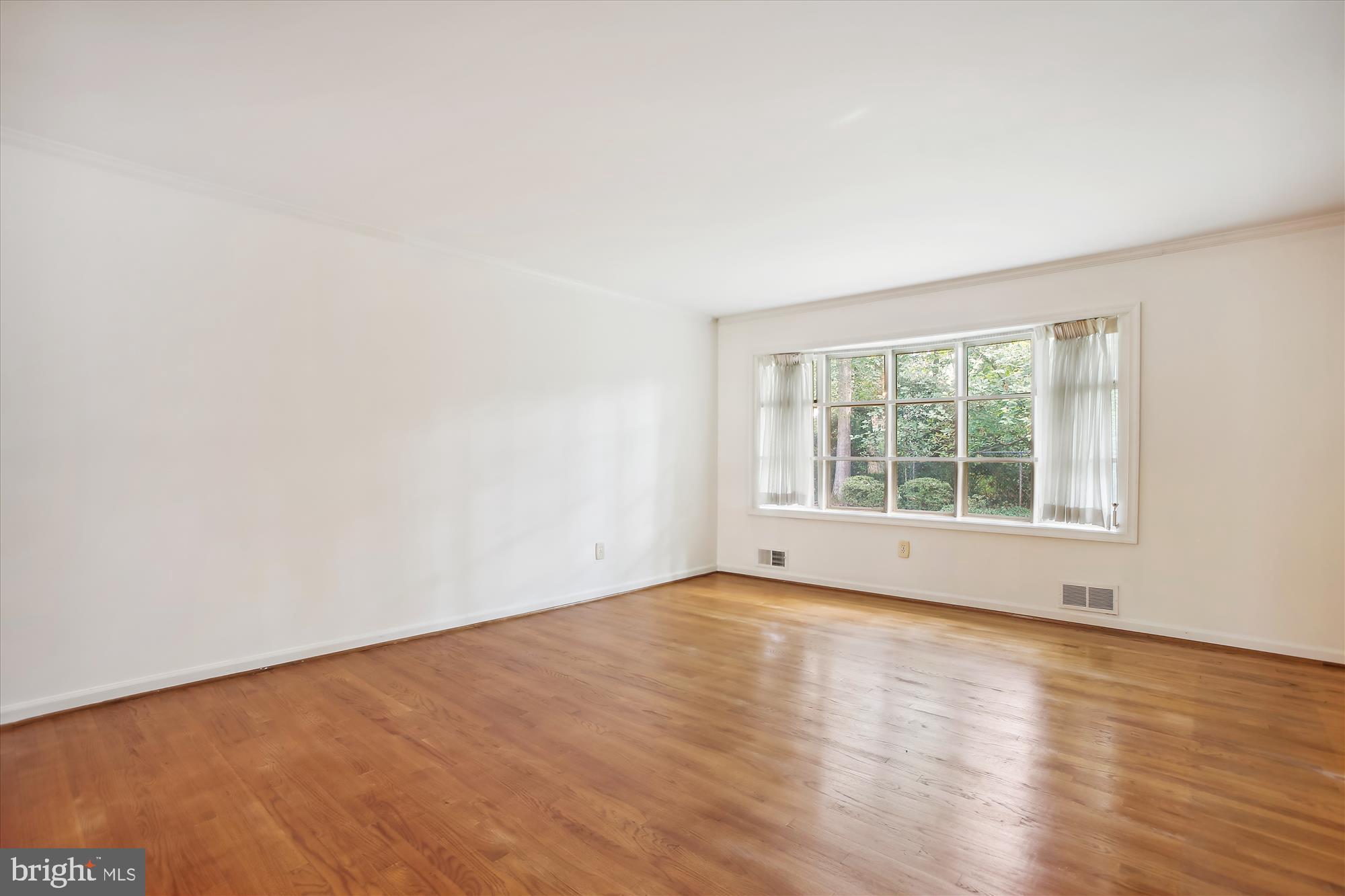 MANTUA - Residential Lease