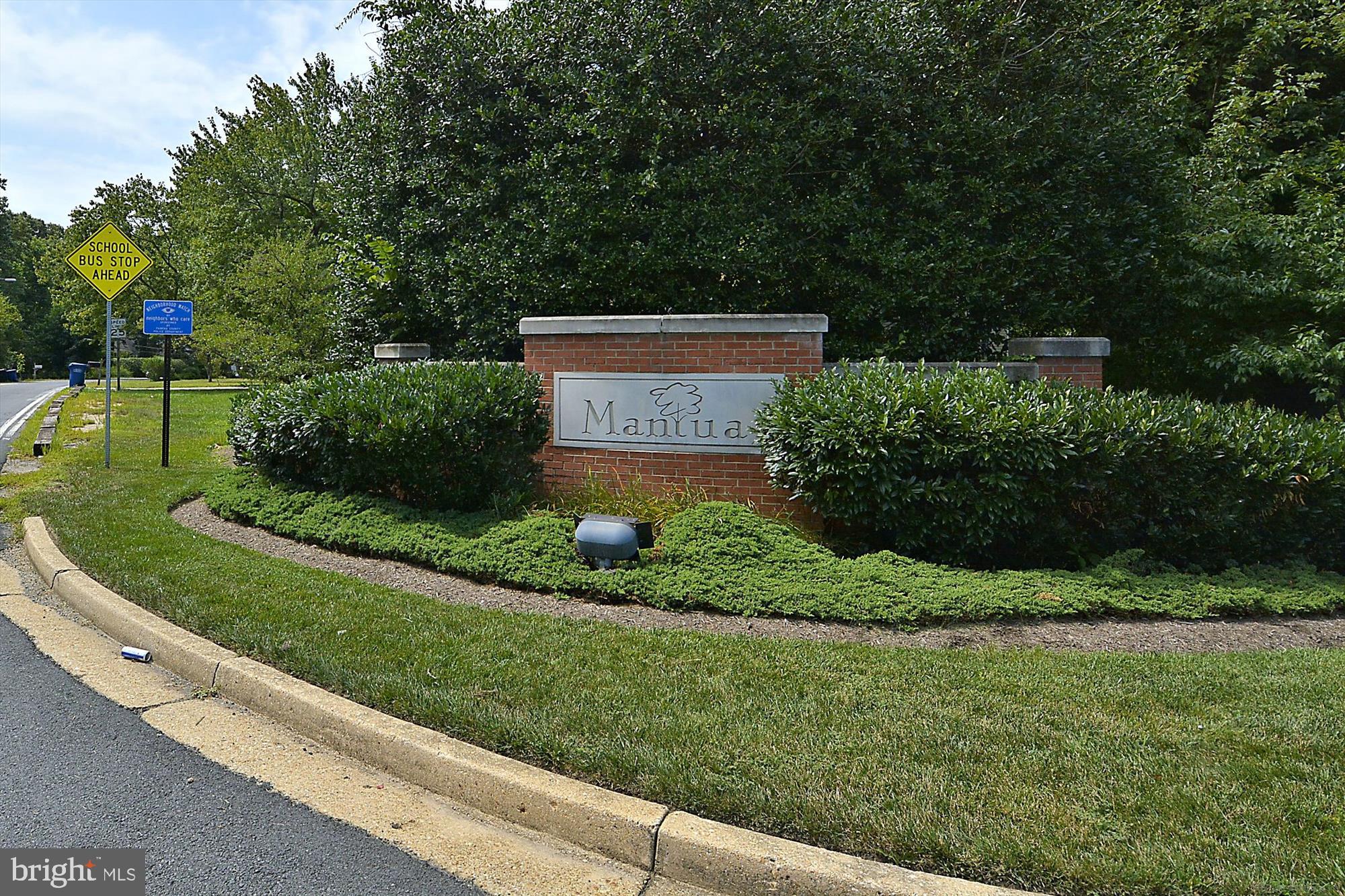 MANTUA - Residential Lease