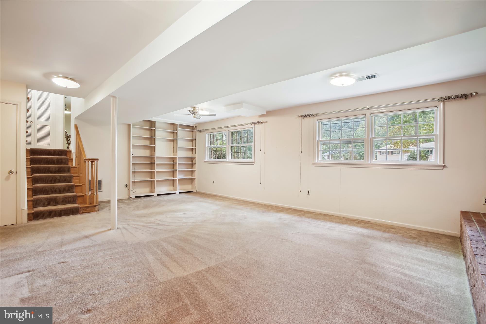 MANTUA - Residential Lease