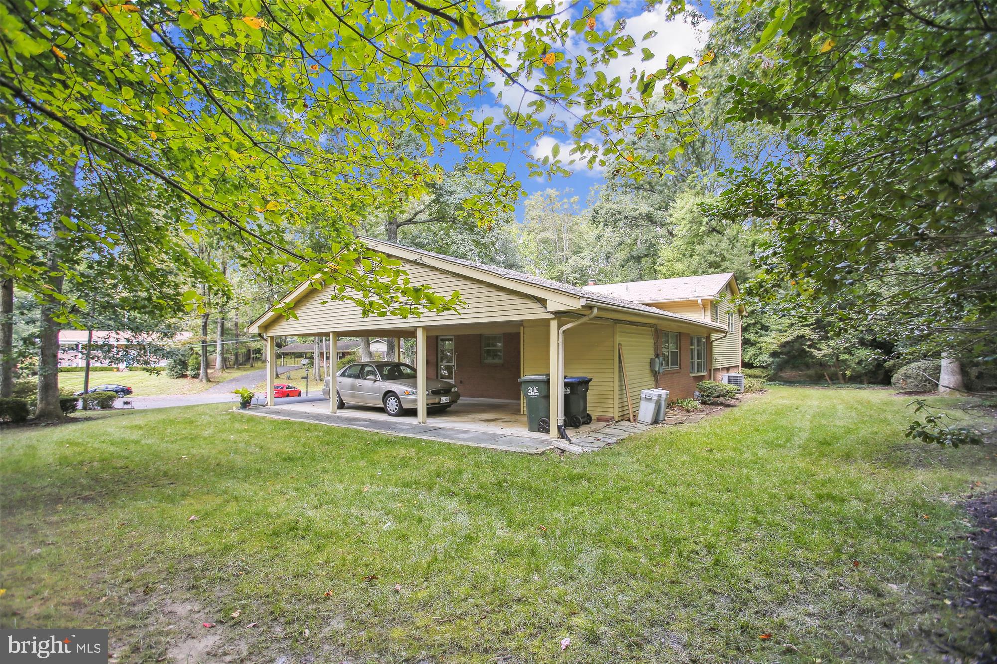 MANTUA - Residential Lease