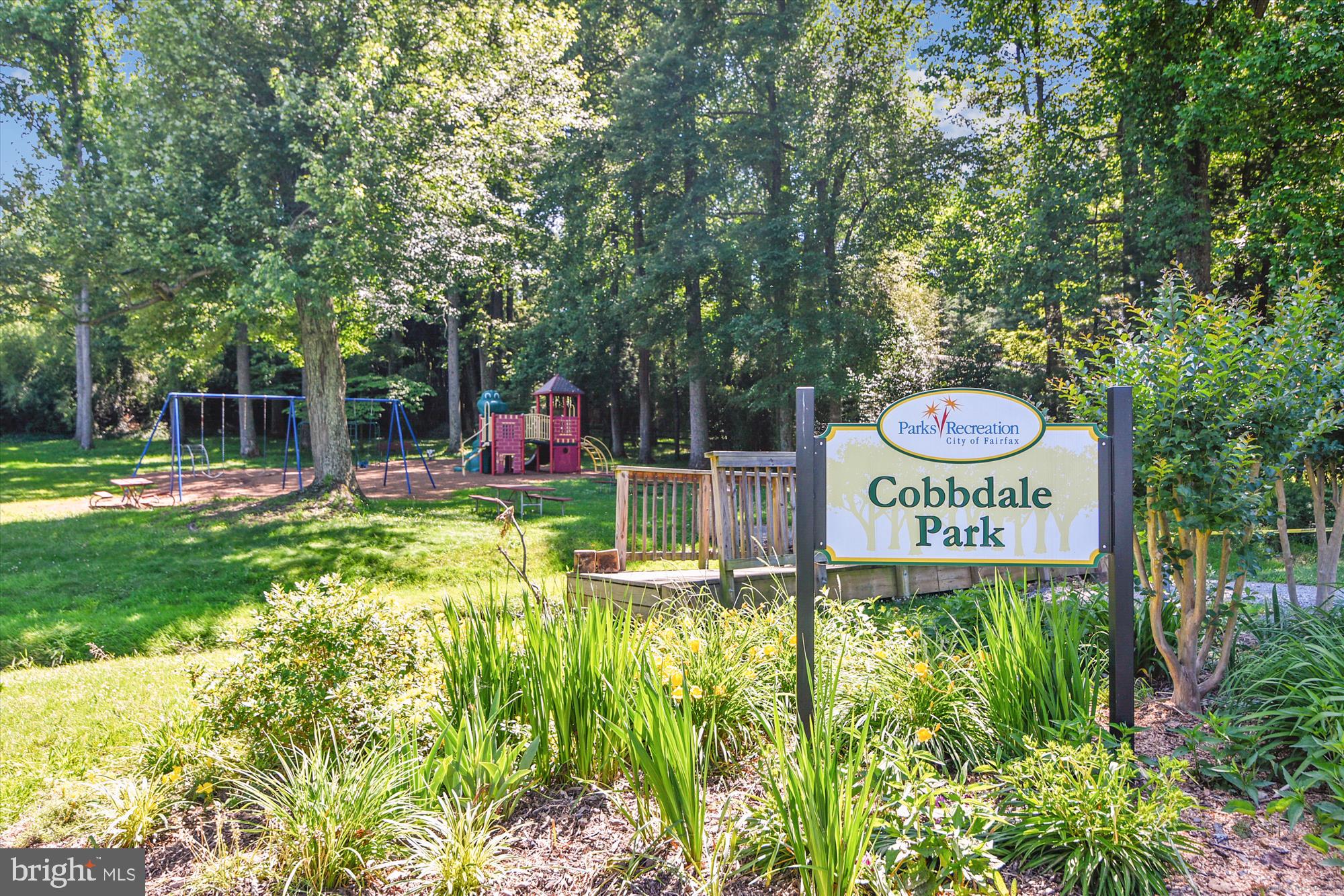 MANTUA - Residential Lease