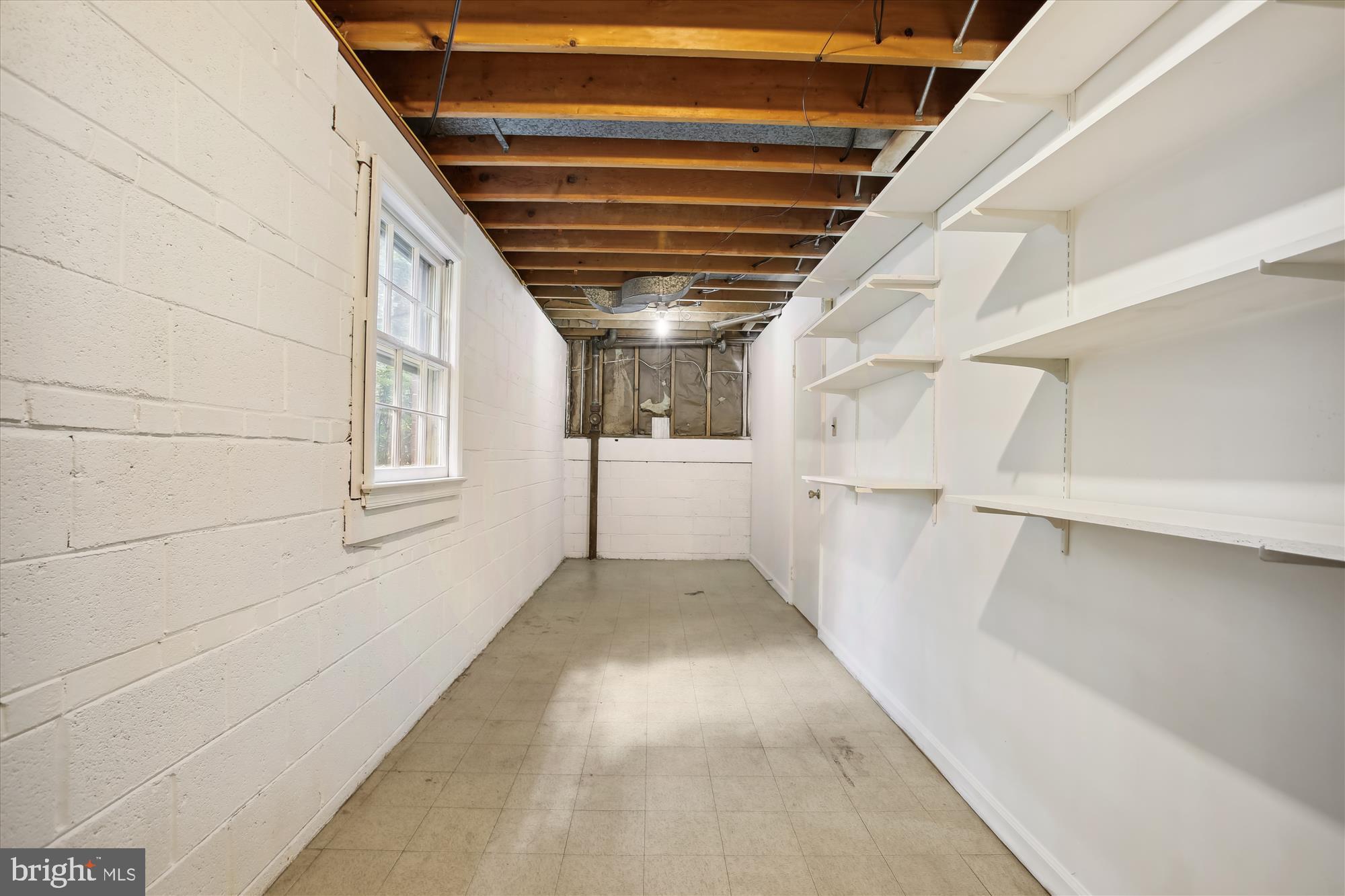 MANTUA - Residential Lease