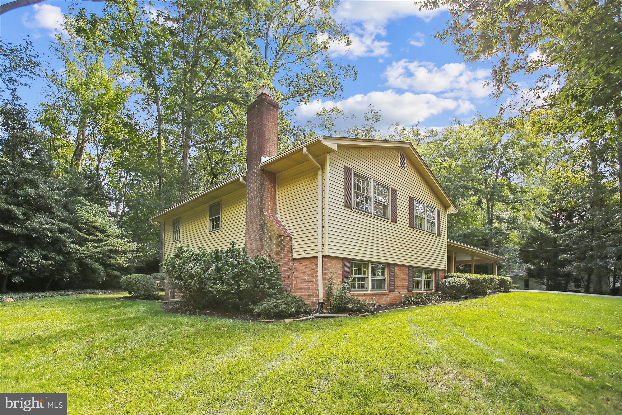 MANTUA - Residential Lease