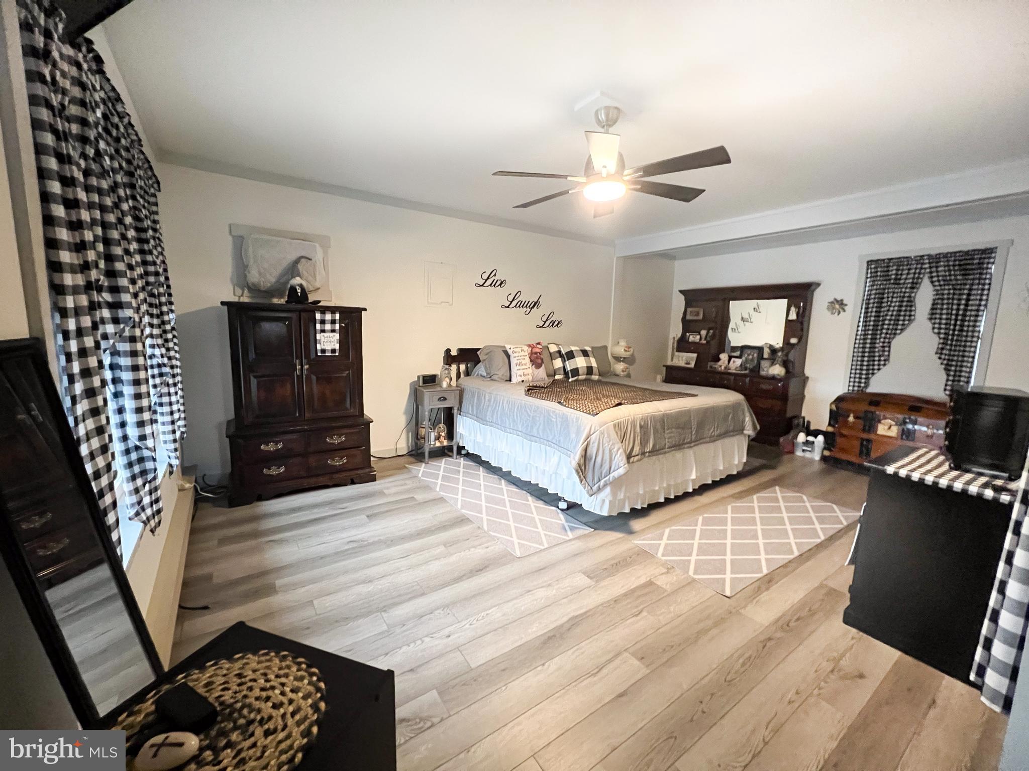 BRATTON - Residential