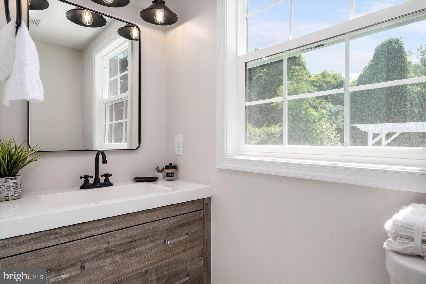 PARIS PINES - Residential