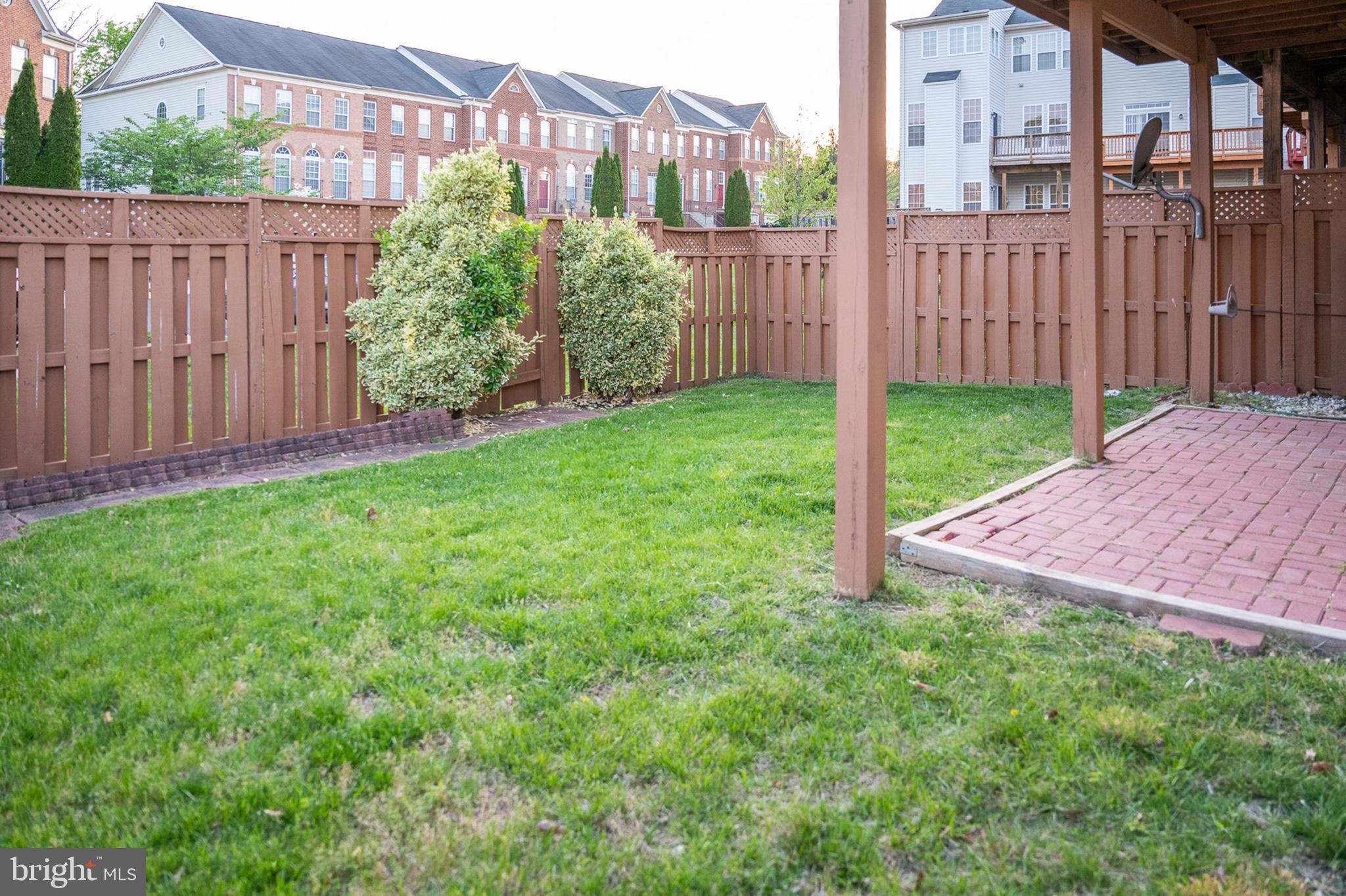 BROADLANDS SOUTH - Residential Lease