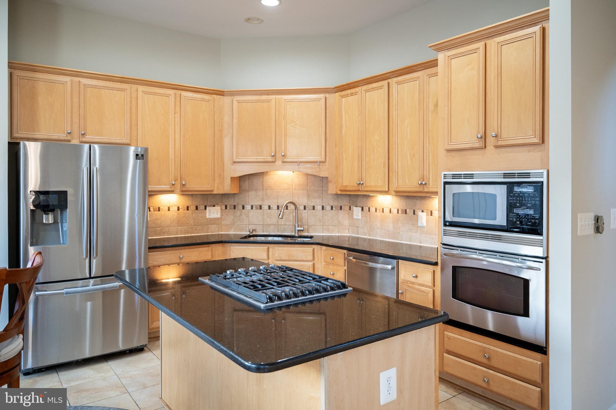 BROADLANDS SOUTH - Residential Lease