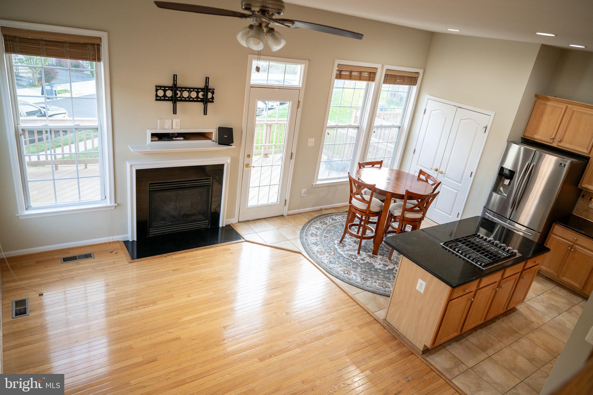 BROADLANDS SOUTH - Residential Lease