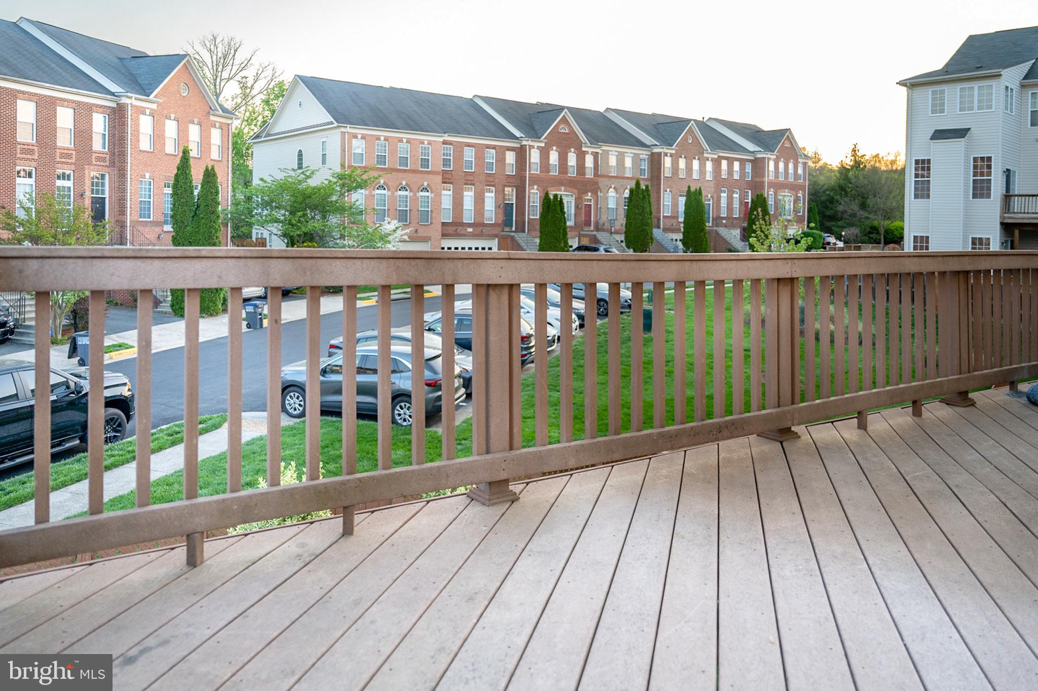 BROADLANDS SOUTH - Residential Lease