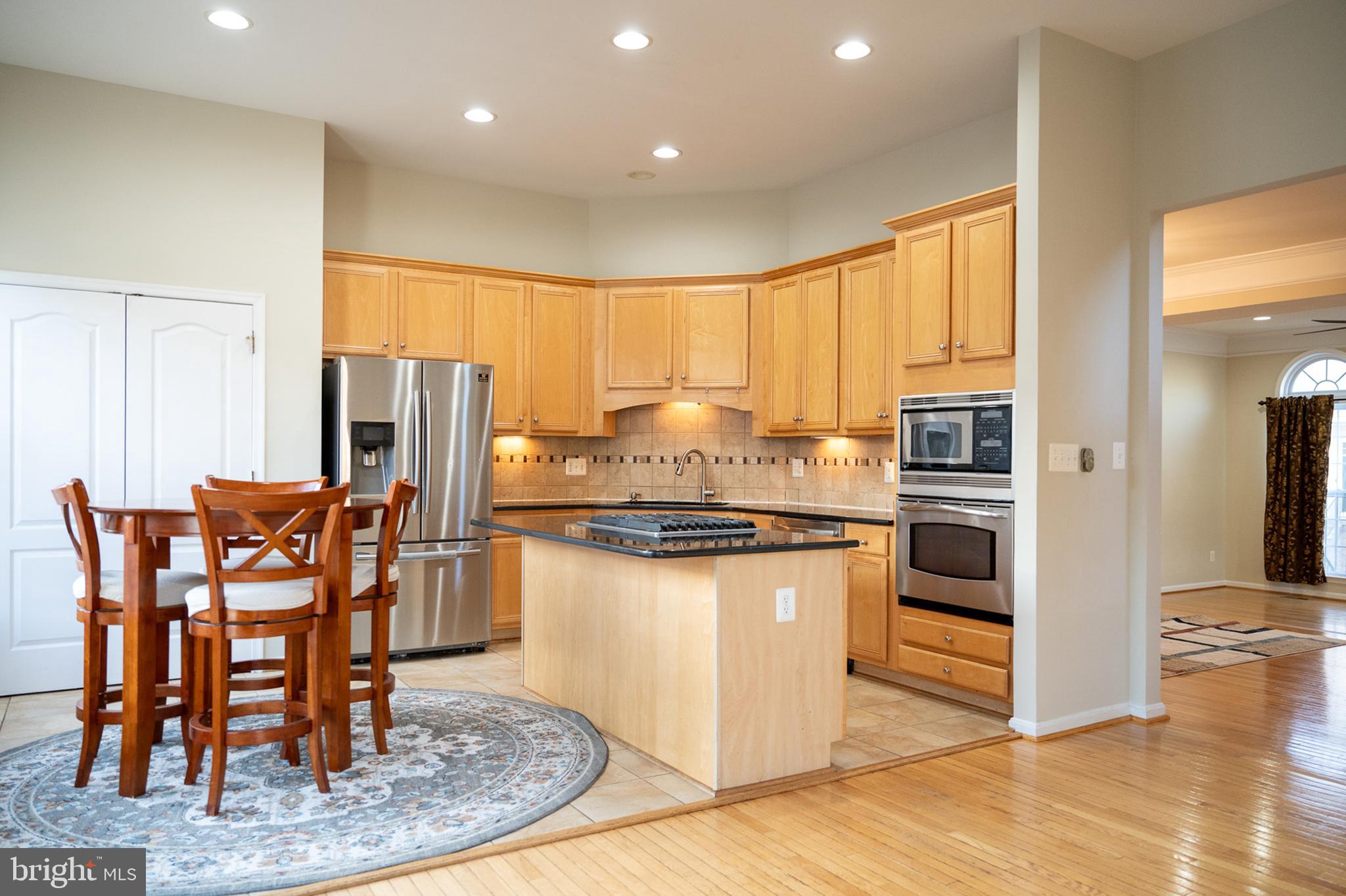 BROADLANDS SOUTH - Residential Lease